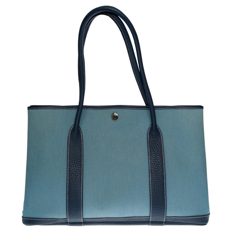 Gorgeous Hermès Garden Party 36 Tote bag in Blue Denim Canvas and Leather,  SHW For Sale at 1stDibs