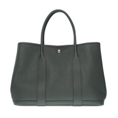 Gorgeous Hermès Garden Party 36 Tote bag in green Almond Negonda leather, SHW