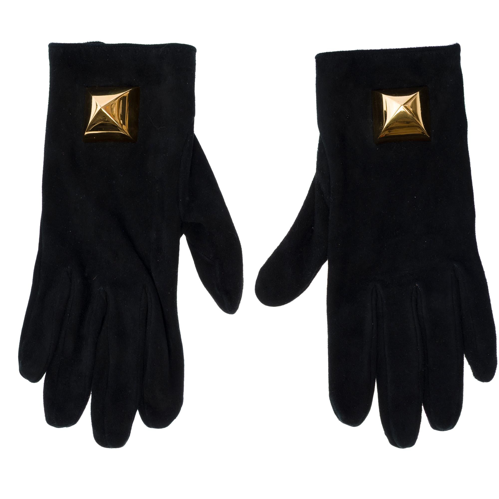 Gorgeous Hermès gloves for women in Black Suede, size 7.5 In Good Condition For Sale In Paris, IDF