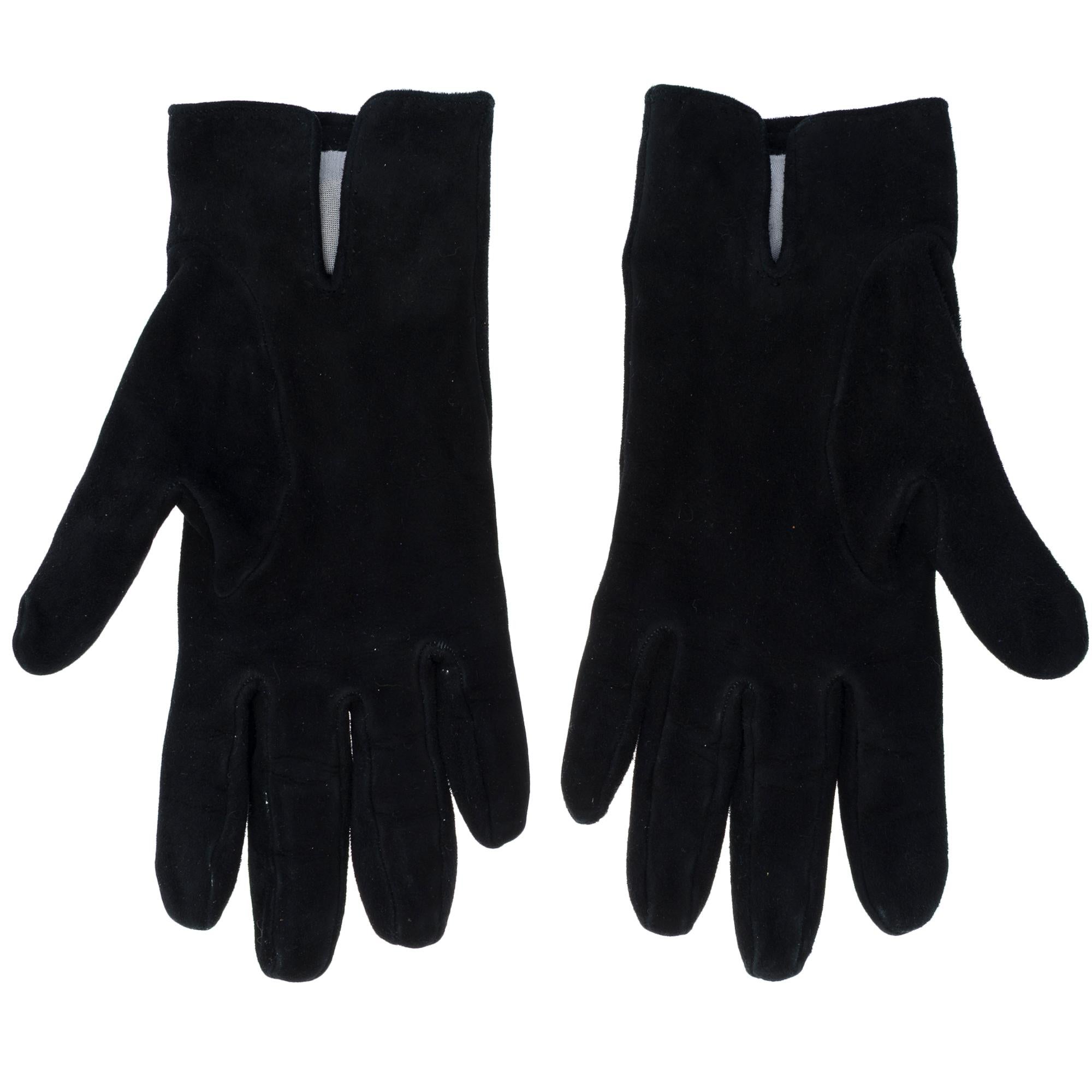 Women's or Men's Gorgeous Hermès gloves for women in Black Suede, size 7.5 For Sale