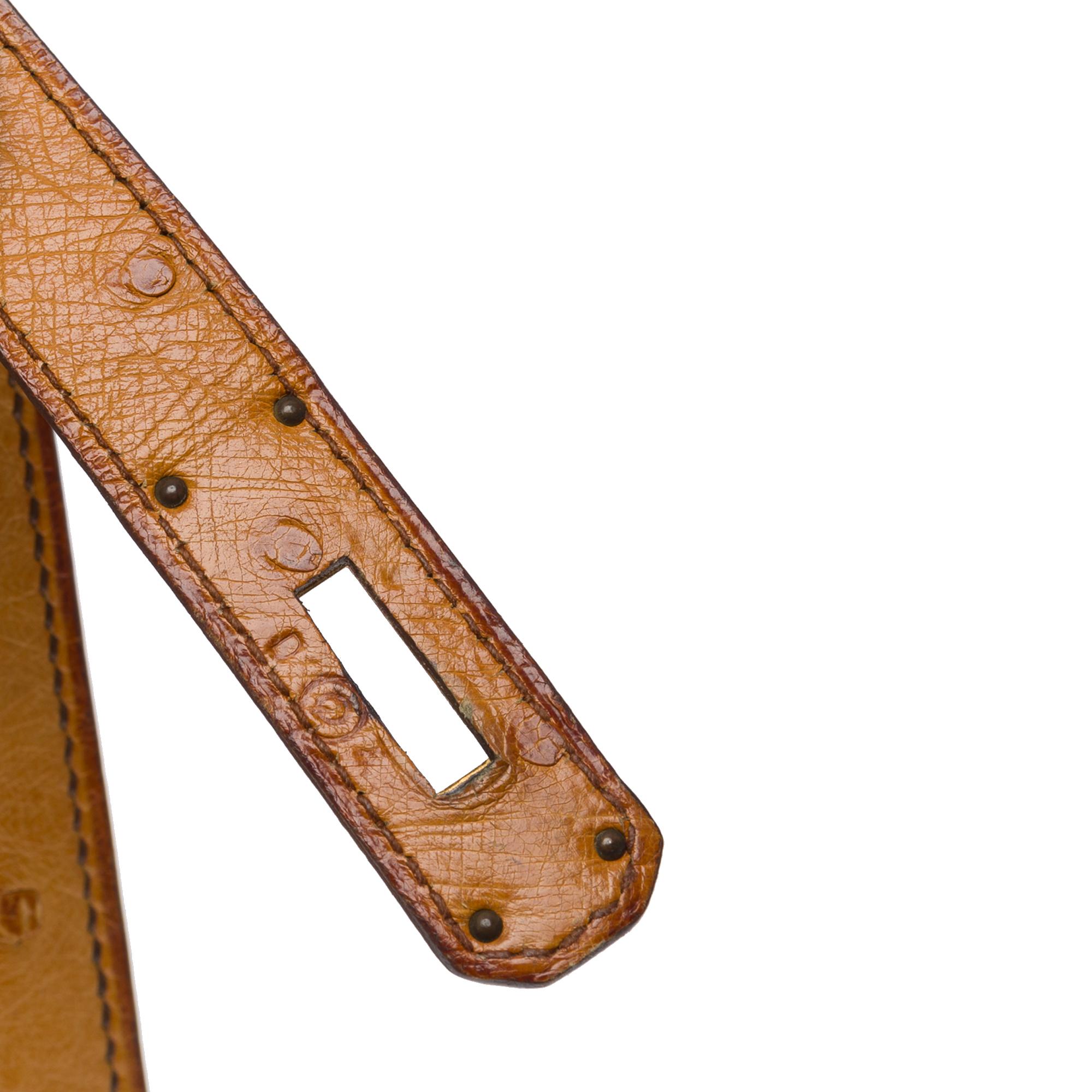 Gorgeous Hermès Kelly 28 sellier handbag in Ostrich Gold leather, GHW 3