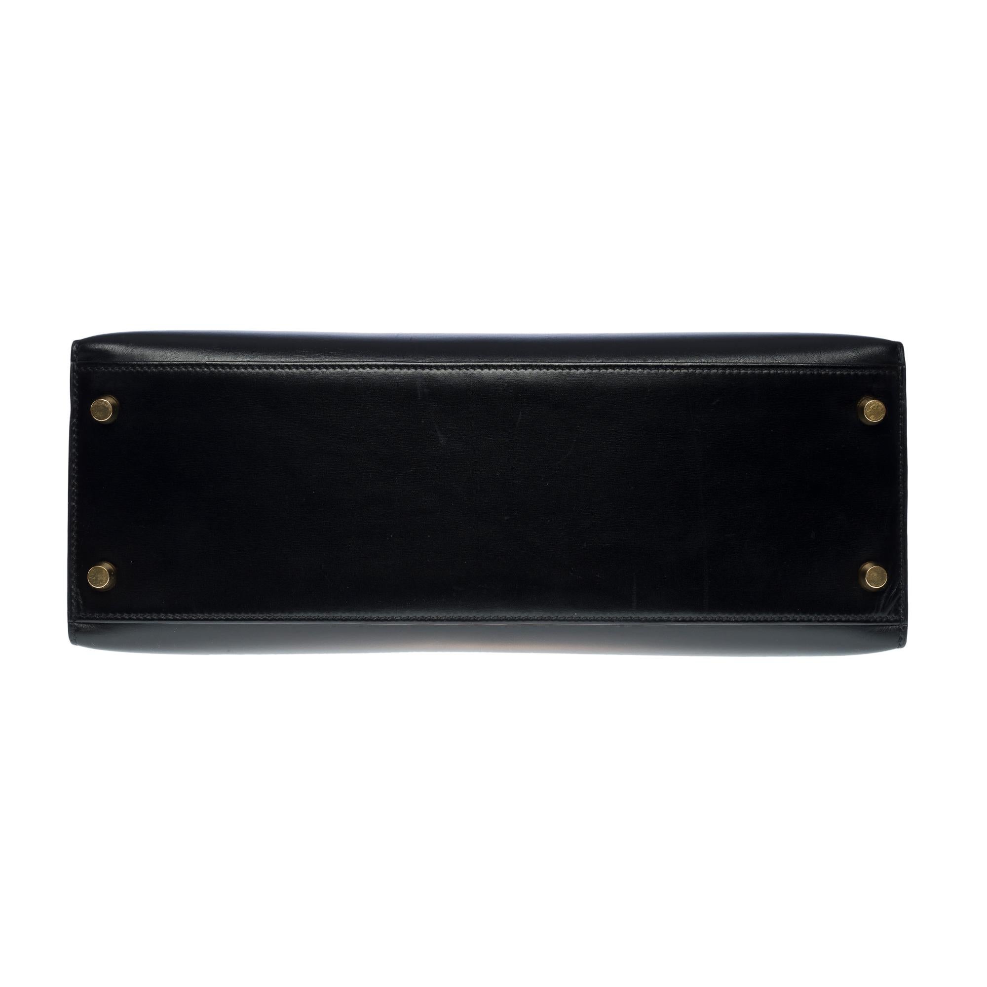 Gorgeous Hermès Kelly 32 sellier handbag strap in black box calf leather, GHW For Sale 5