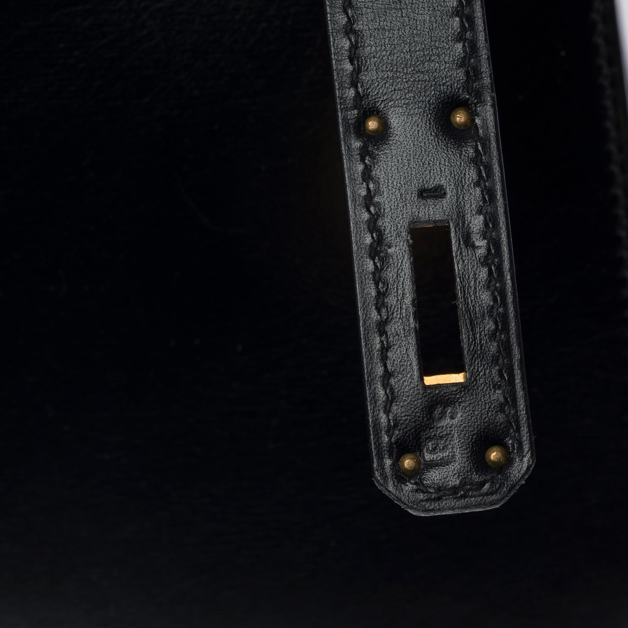 Gorgeous Hermès Kelly 32 sellier handbag strap in black box calf leather, GHW For Sale 2