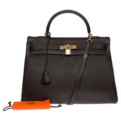 Gorgeous Hermès Kelly 35 retourne handbag strap in brown Togo leather, GHW