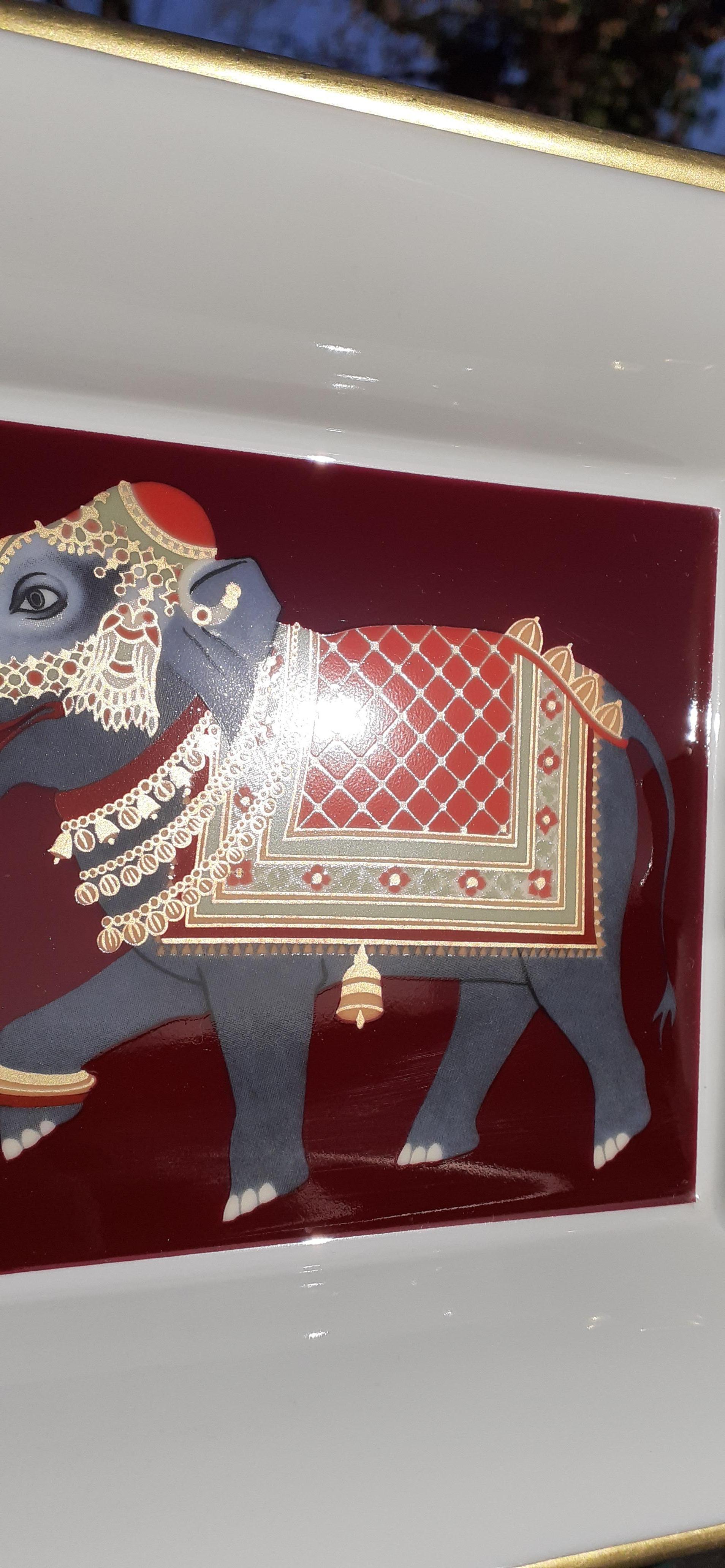 Magnifique cendrier en porcelaine d'Hermès Cendrier à monnaie Éléphant Inde Asie Rare en vente 5