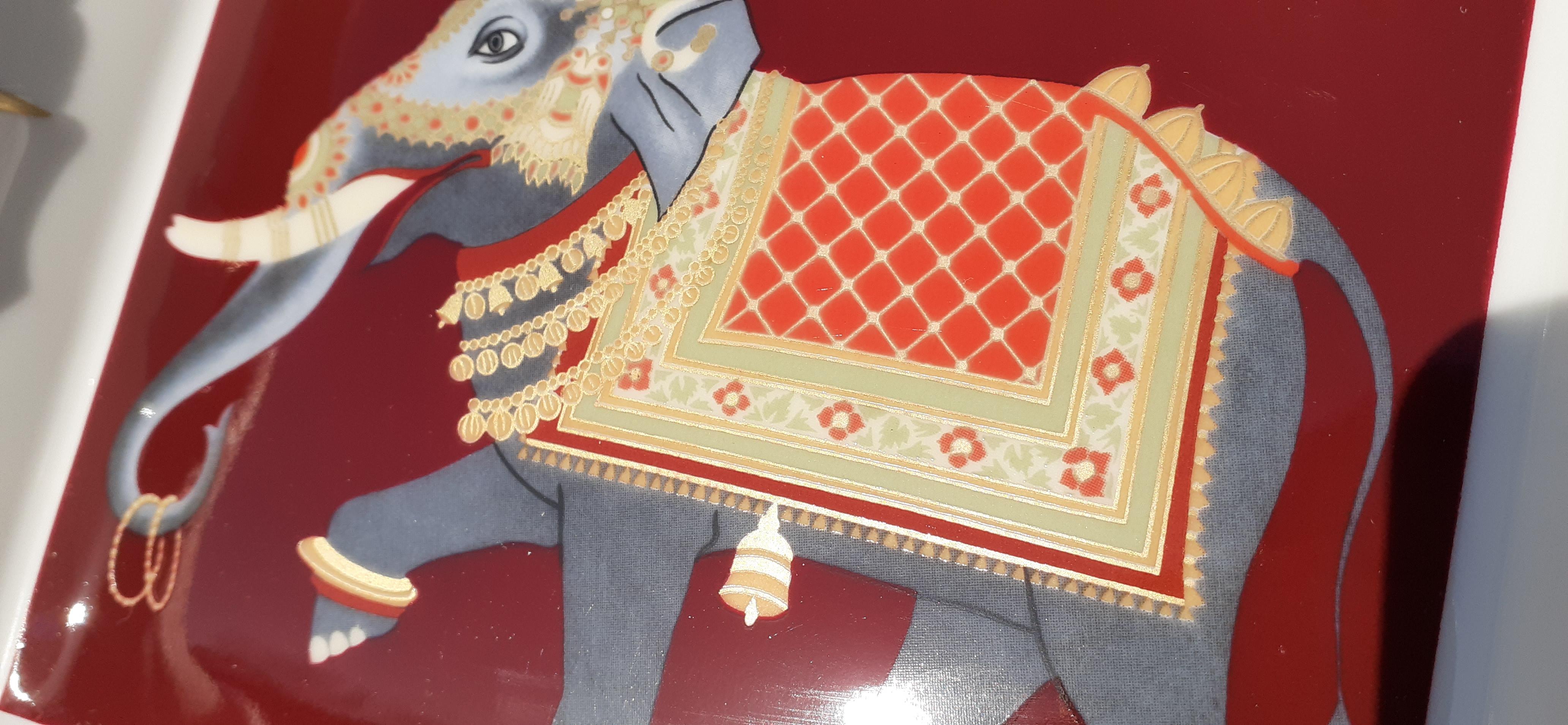 Magnifique cendrier en porcelaine d'Hermès Cendrier à monnaie Éléphant Inde Asie Rare en vente 9
