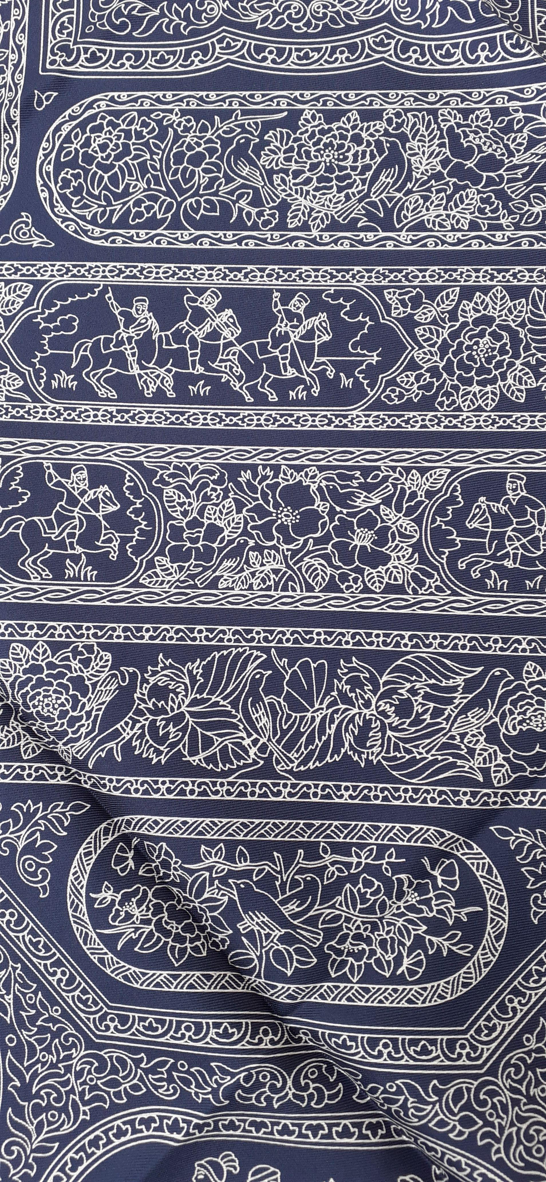 Gorgeous Hermès Silk Scarf Qalamdan Persian Iran Navy Blue 90 cm For Sale 5