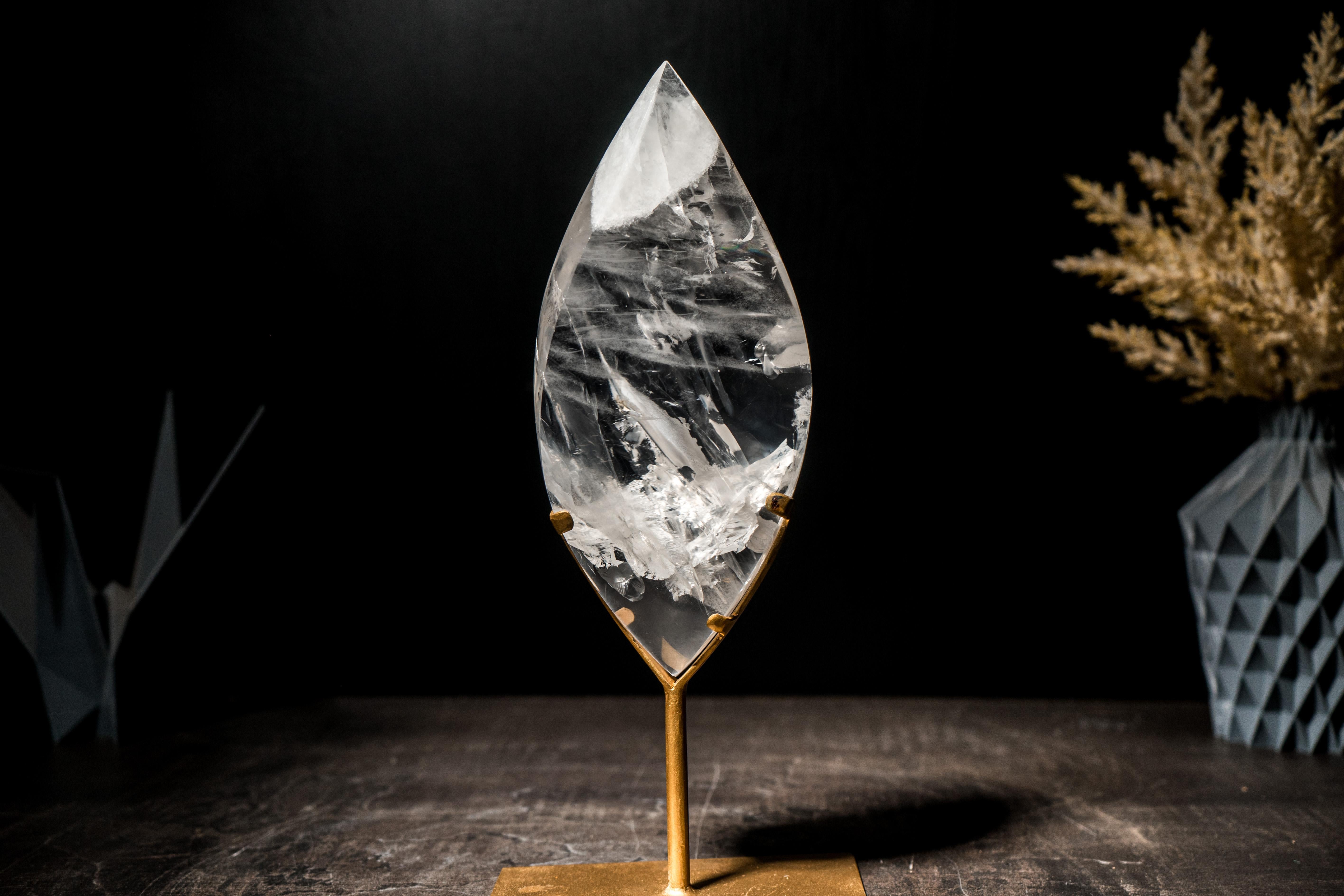 Clear Quartz Flame Lapidated from a High-Grade Clear Quartz Stone For Sale 4