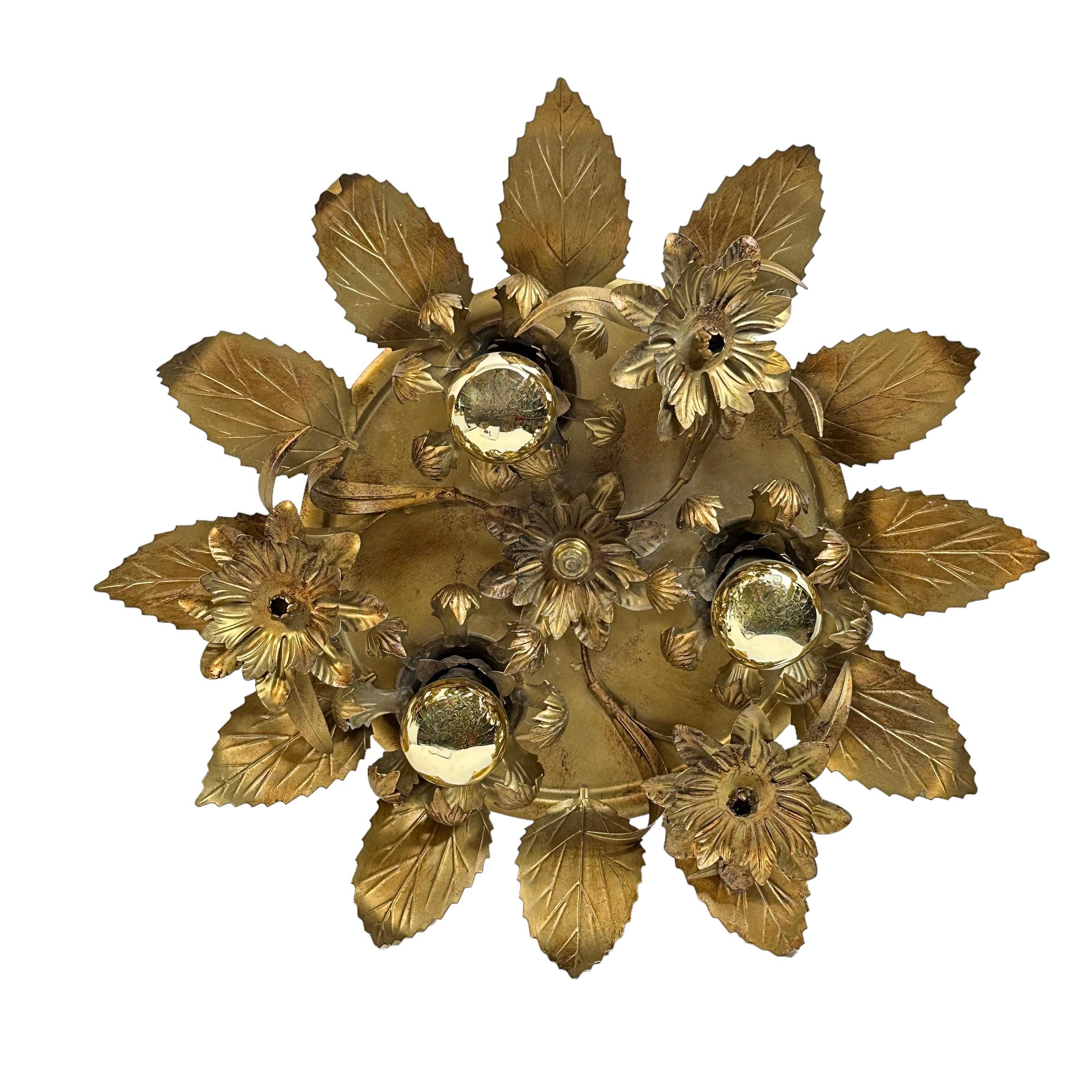 Gorgeous Honsel Gilt Leaf Tole Flush Mount Light Hollywood Regency, 1960s In Good Condition For Sale In Nuernberg, DE