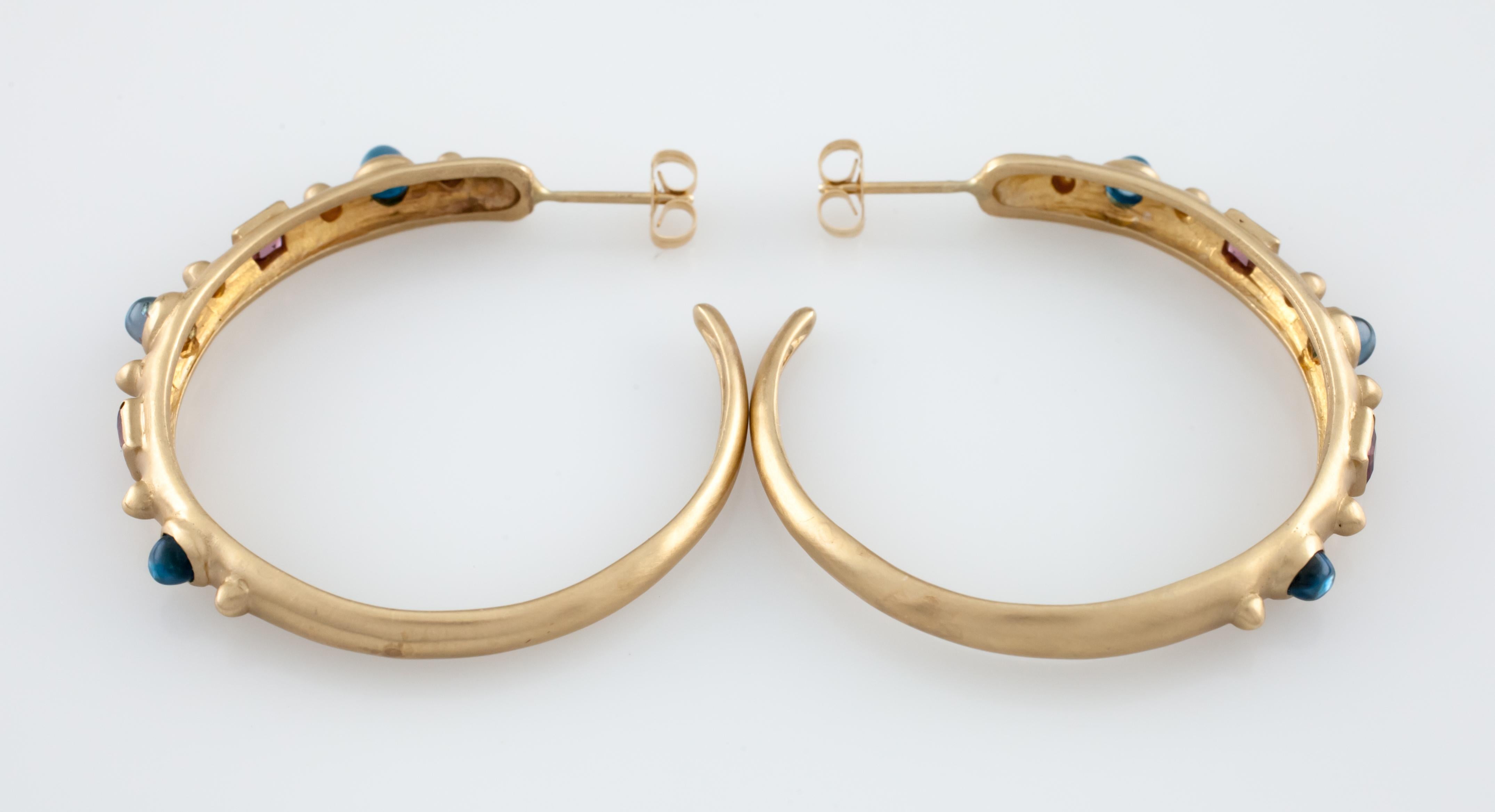 Modern Gorgeous Hoop Stud Earrings with Topaz and Amethyst Accents in Matte Yellow Gold For Sale