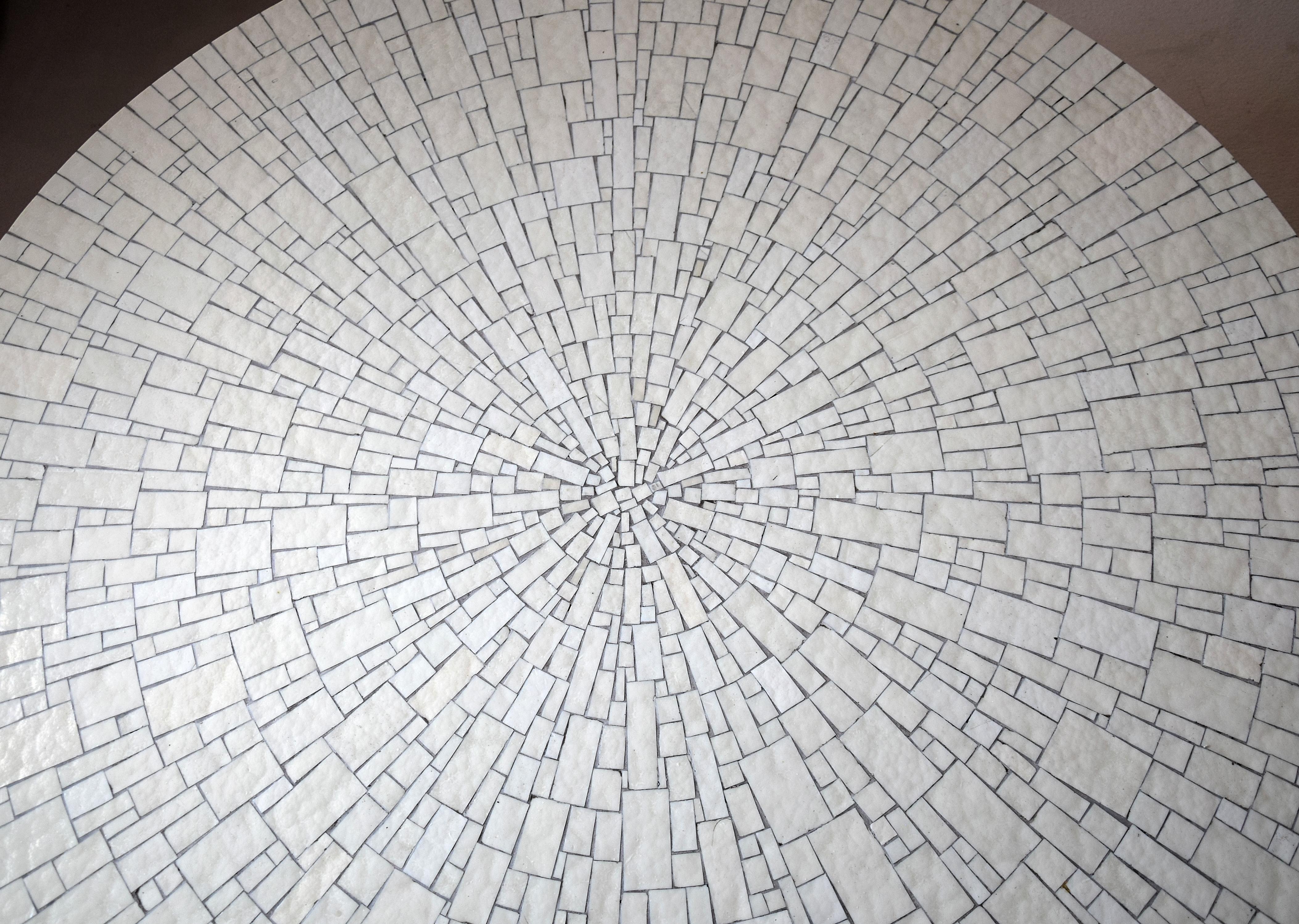 Impressive White Round Mid-Century Modern Glass Mosaic Coffee Table 6