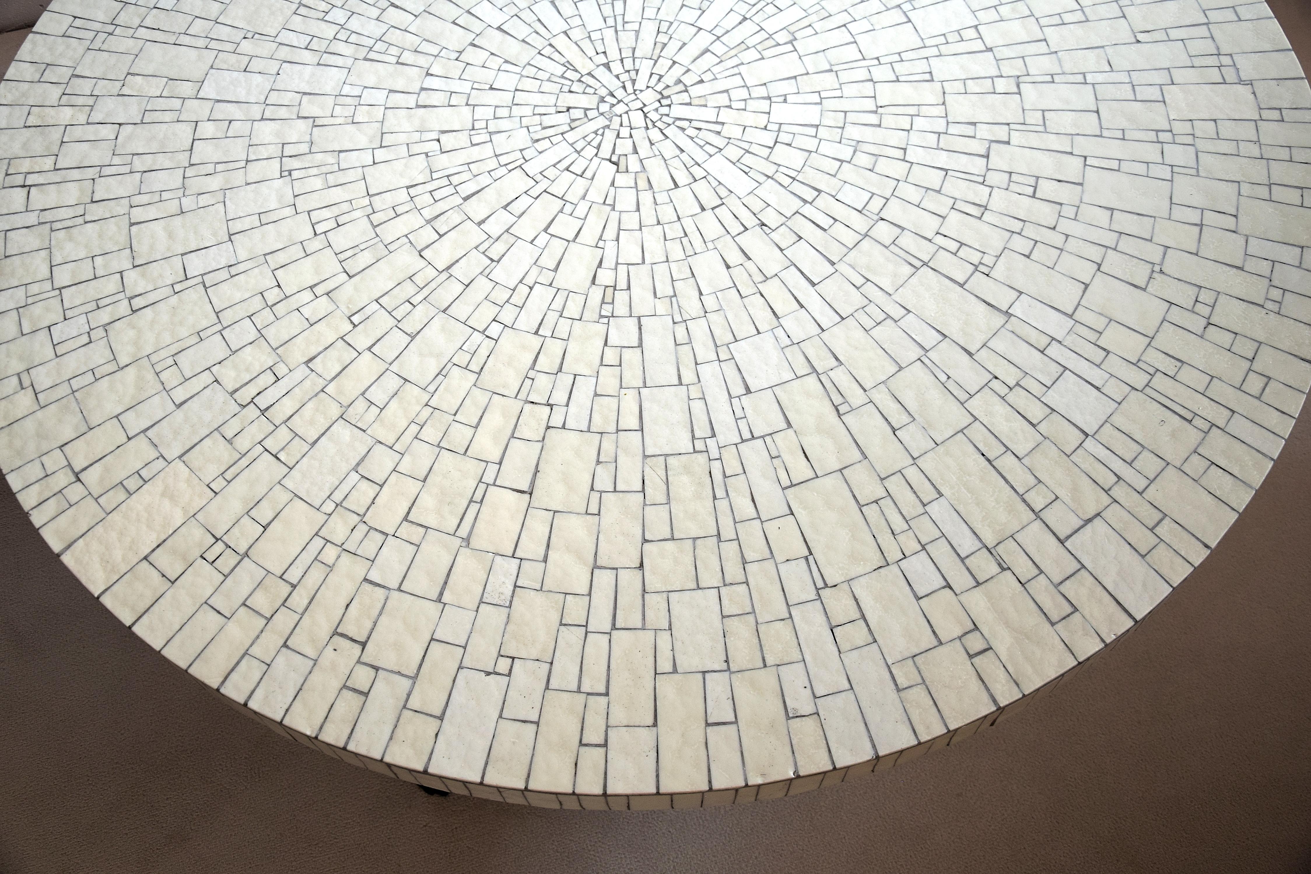 Impressive White Round Mid-Century Modern Glass Mosaic Coffee Table 1