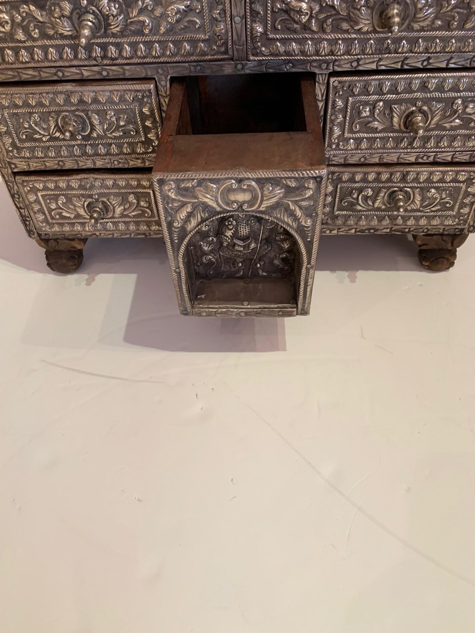 Gorgeous Indian Silvered Filigree Box with Many Drawers 8