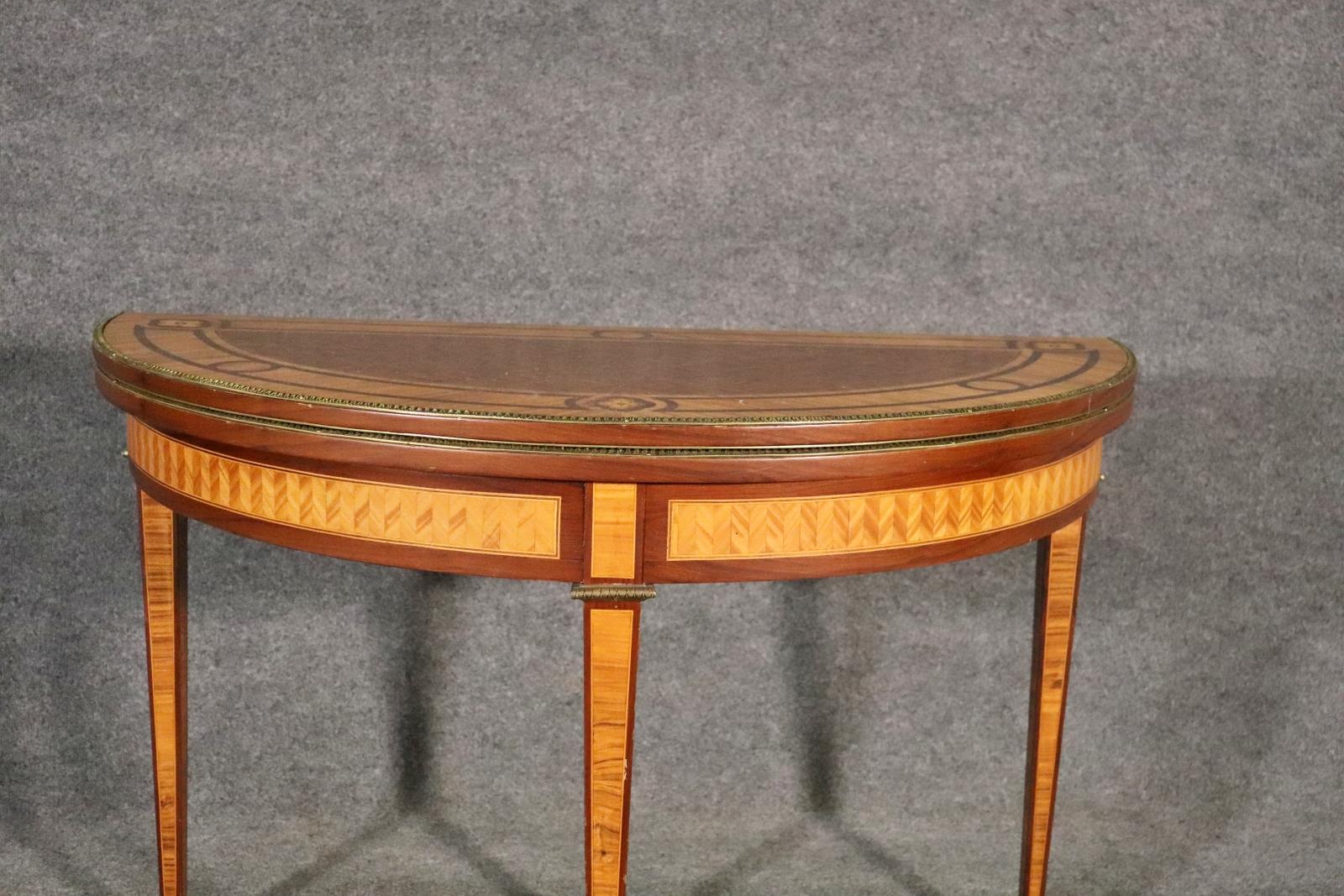 Gorgeous inlaid French Louis XVI Style Satinwood Demilune Console Table  For Sale 7