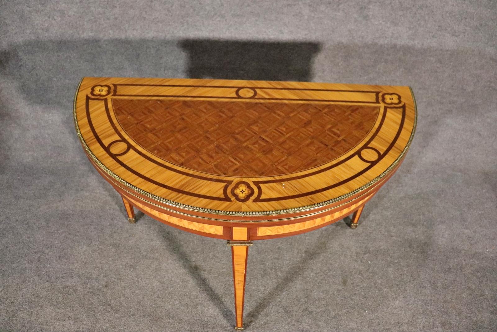 Gorgeous inlaid French Louis XVI Style Satinwood Demilune Console Table  For Sale 8