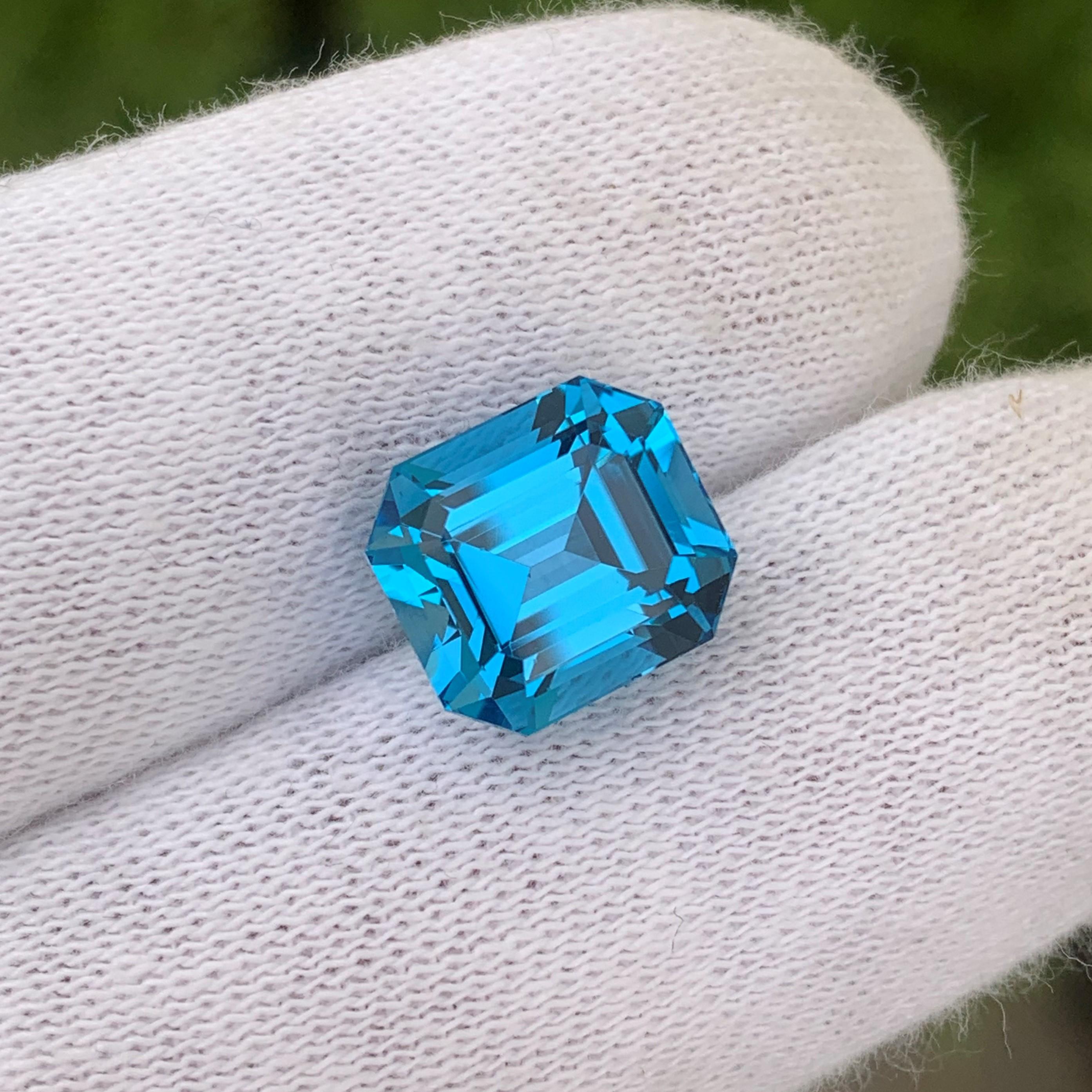 Emerald Cut Gorgeous Intense Blue Loose Electric Blue Topaz from Brazil 9.10 Carat
