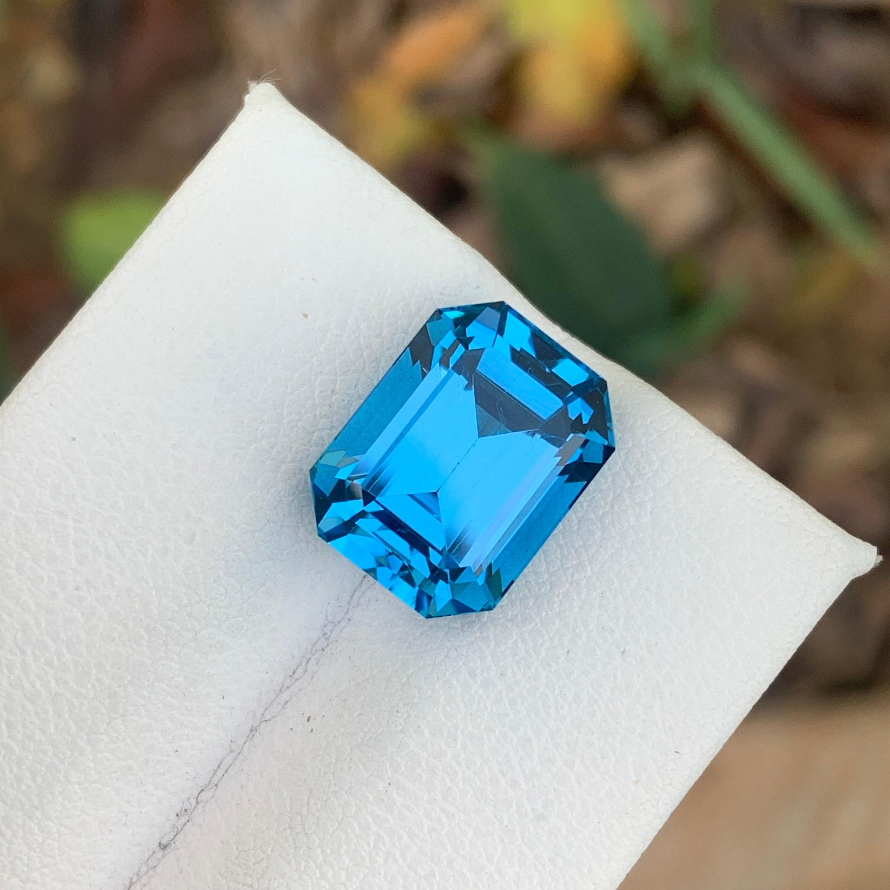 Emerald Cut Gorgeous Intense Blue Loose Electric Blue Topaz from Brazil 9.85 Carat Ring Gem For Sale