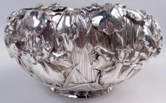 Wunderschöne japanische Meiji Jugendstil Silber Iris Centerpiece Schale