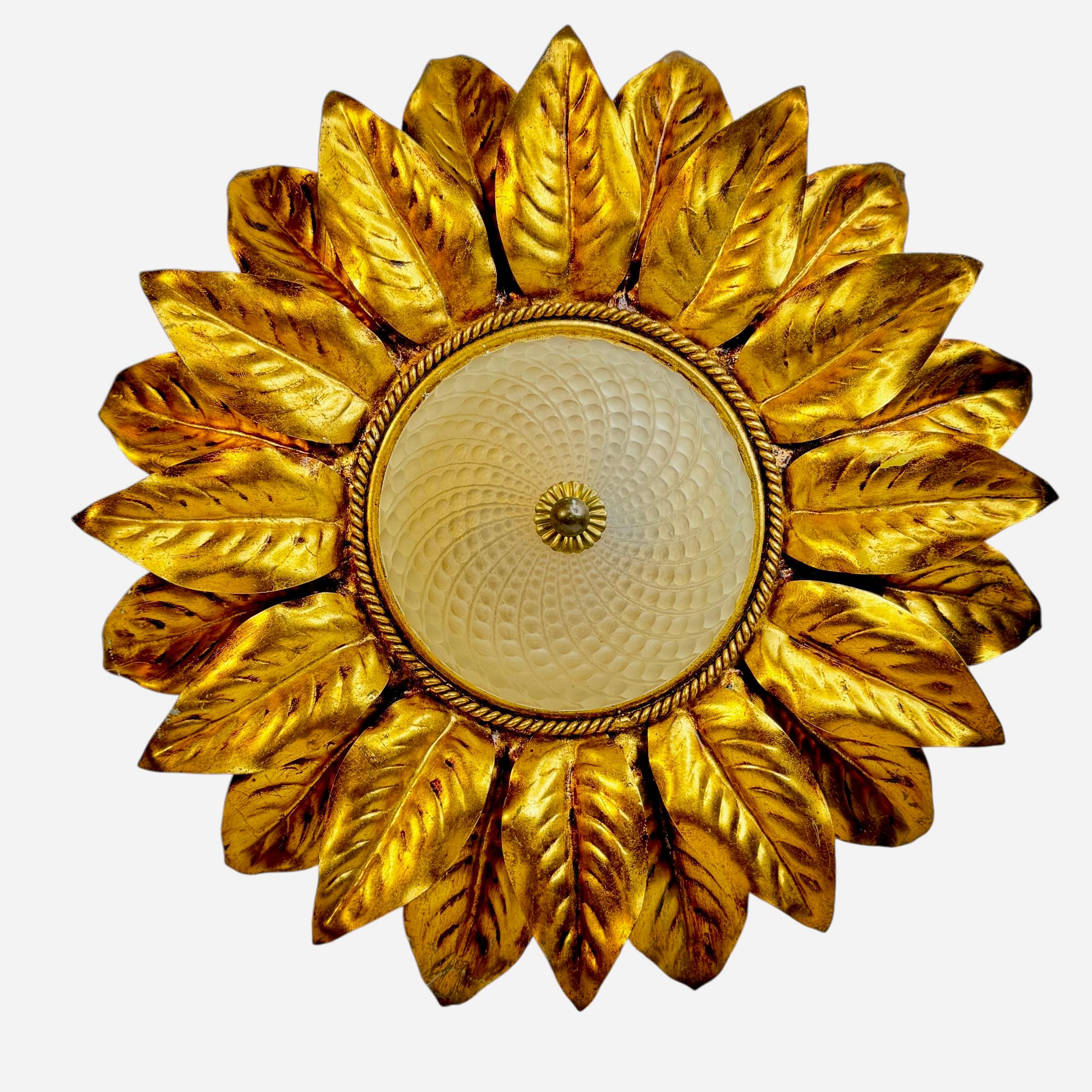 Gorgeous Kogl Koegl Gilt Leaf Tole Flush Mount Light Hollywood Regency, 1960s For Sale 4