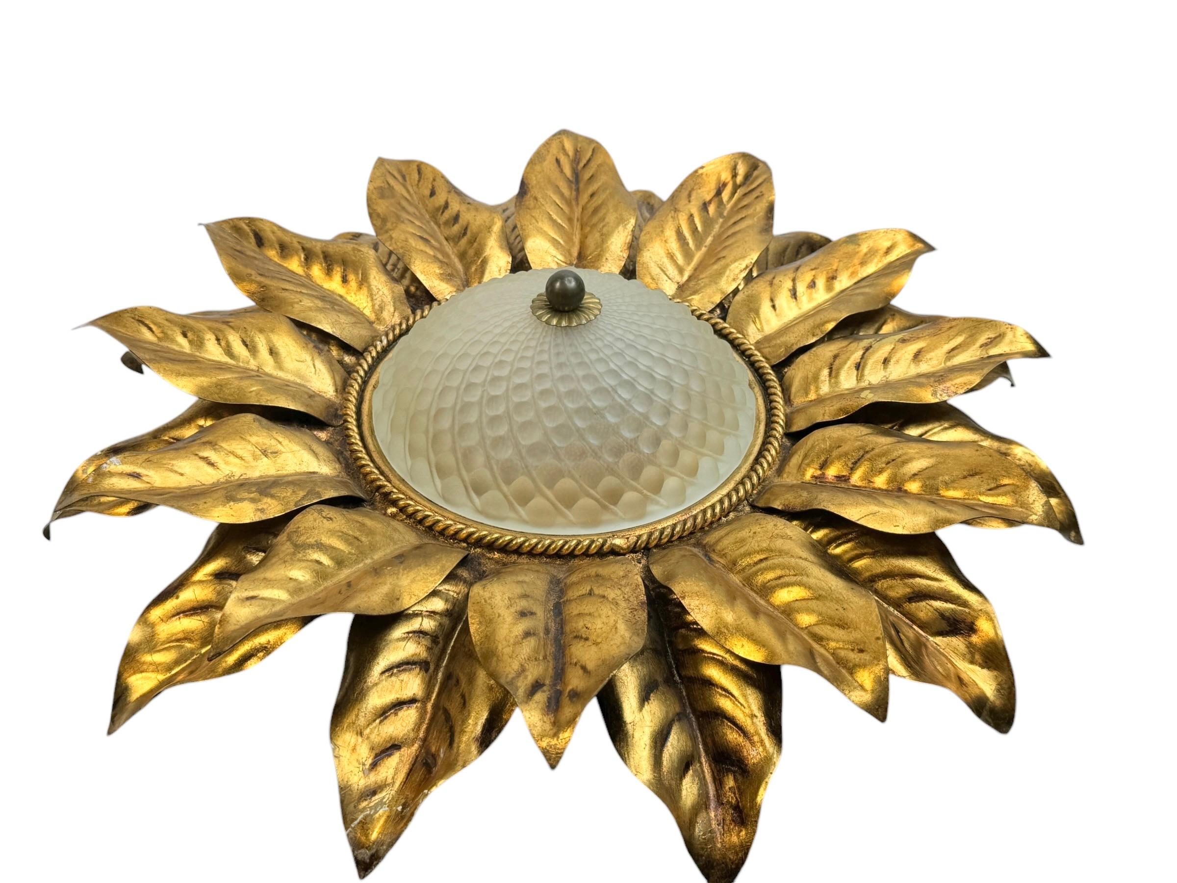 Gorgeous Kogl Koegl Gilt Leaf Tole Flush Mount Light Hollywood Regency, 1960s For Sale 6