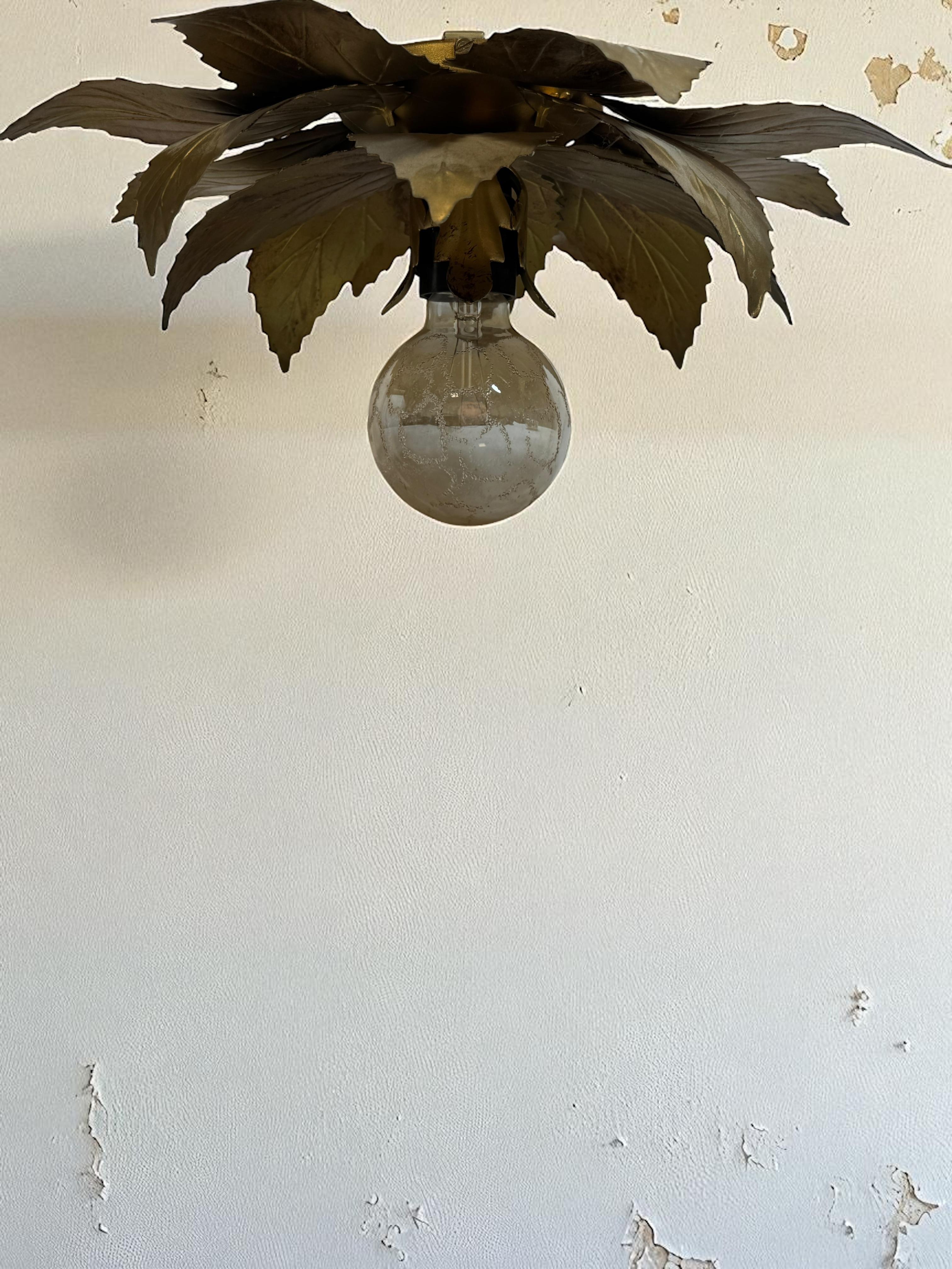 Gorgeous Kogl Koegl Gilt Leaf Tole Flush Mount Light Hollywood Regency, 1960s For Sale 7