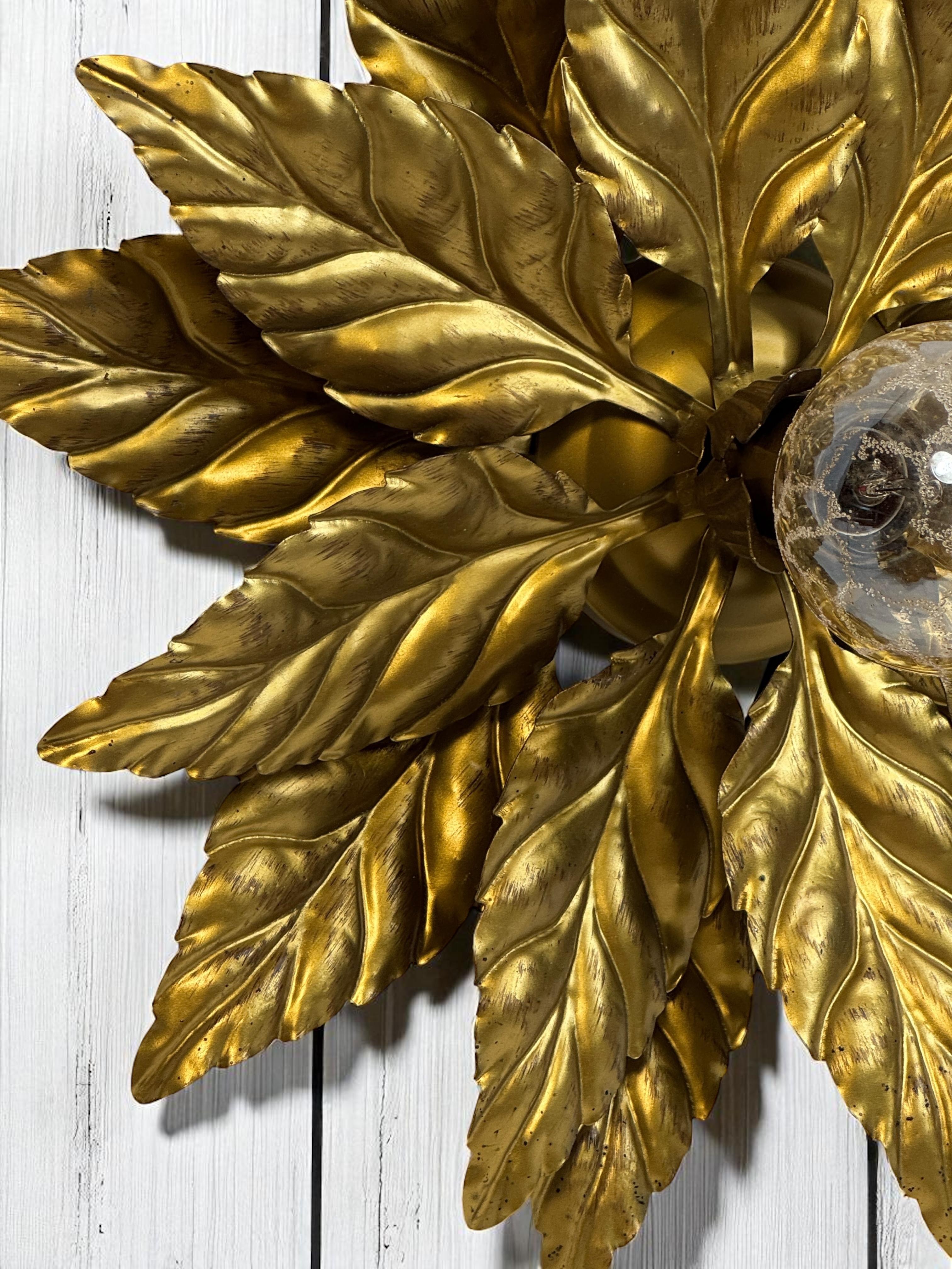 Gorgeous Kogl Koegl Gilt Leaf Tole Flush Mount Light Hollywood Regency, 1960s For Sale 8
