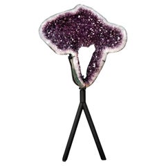 Großes skulpturales Amethyst-Geodenportal auf CUSTOM MADE Stand, hohe Qualität