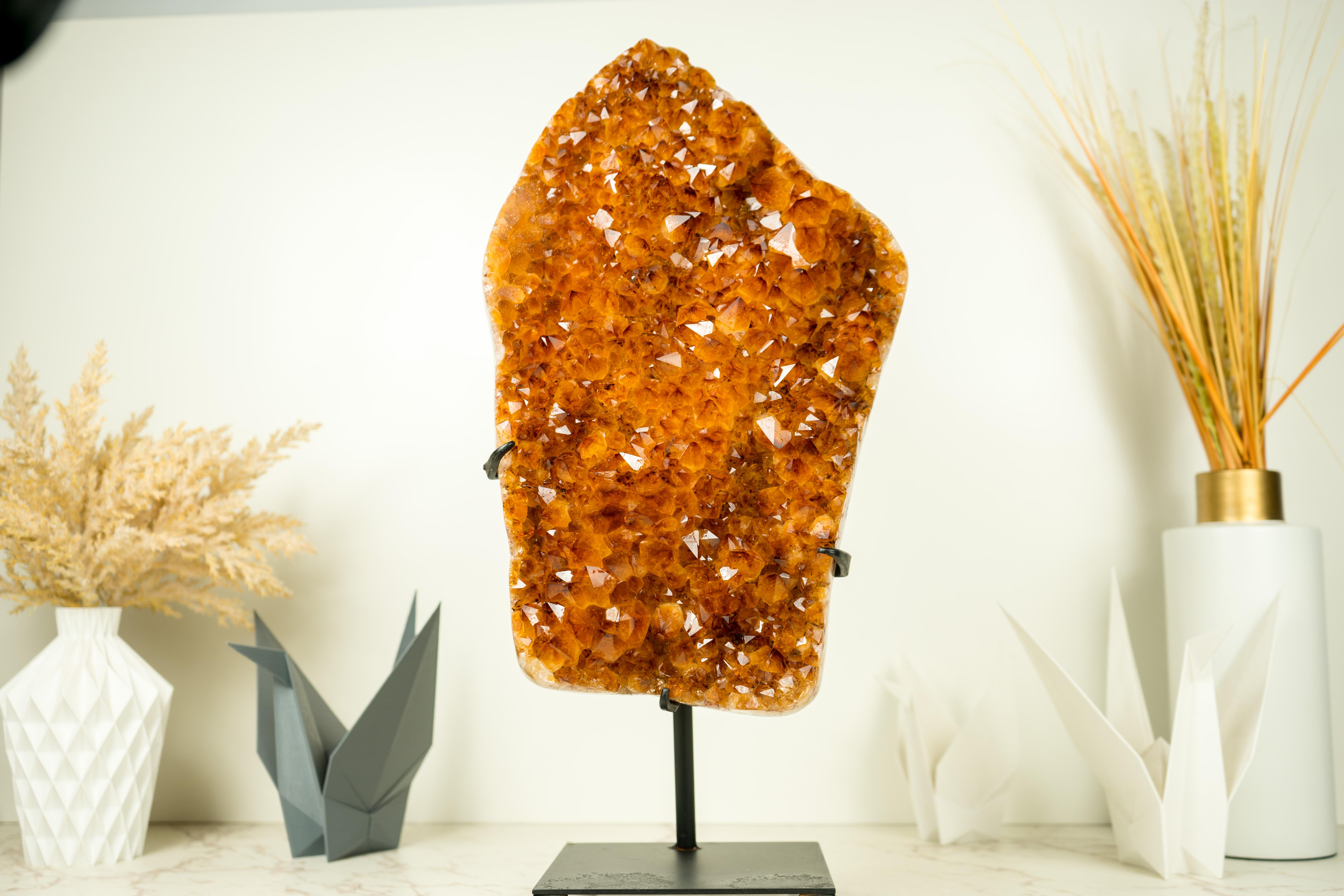 Gorgeous Large Madeira Citrine Cluster with Shiny AAA Deep Orange Citrine Druzy In Distressed Condition For Sale In Ametista Do Sul, BR