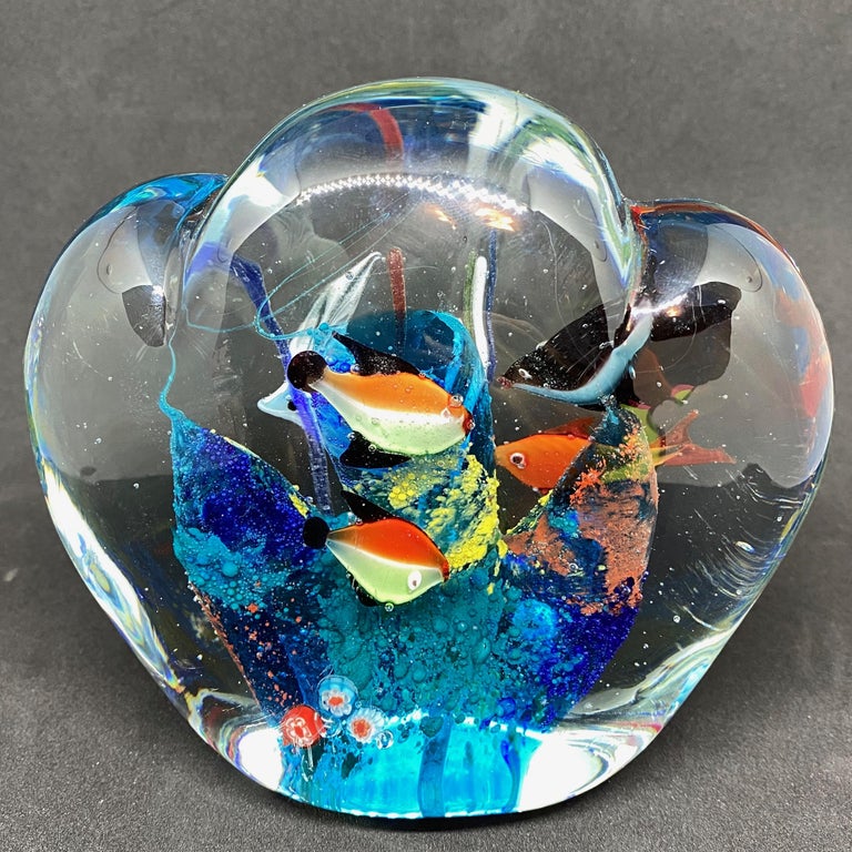 Gorgeous Large Murano Italian Art Glass Fish Aquarium Paperweight, Italy, 1970s In Good Condition For Sale In Nuernberg, DE