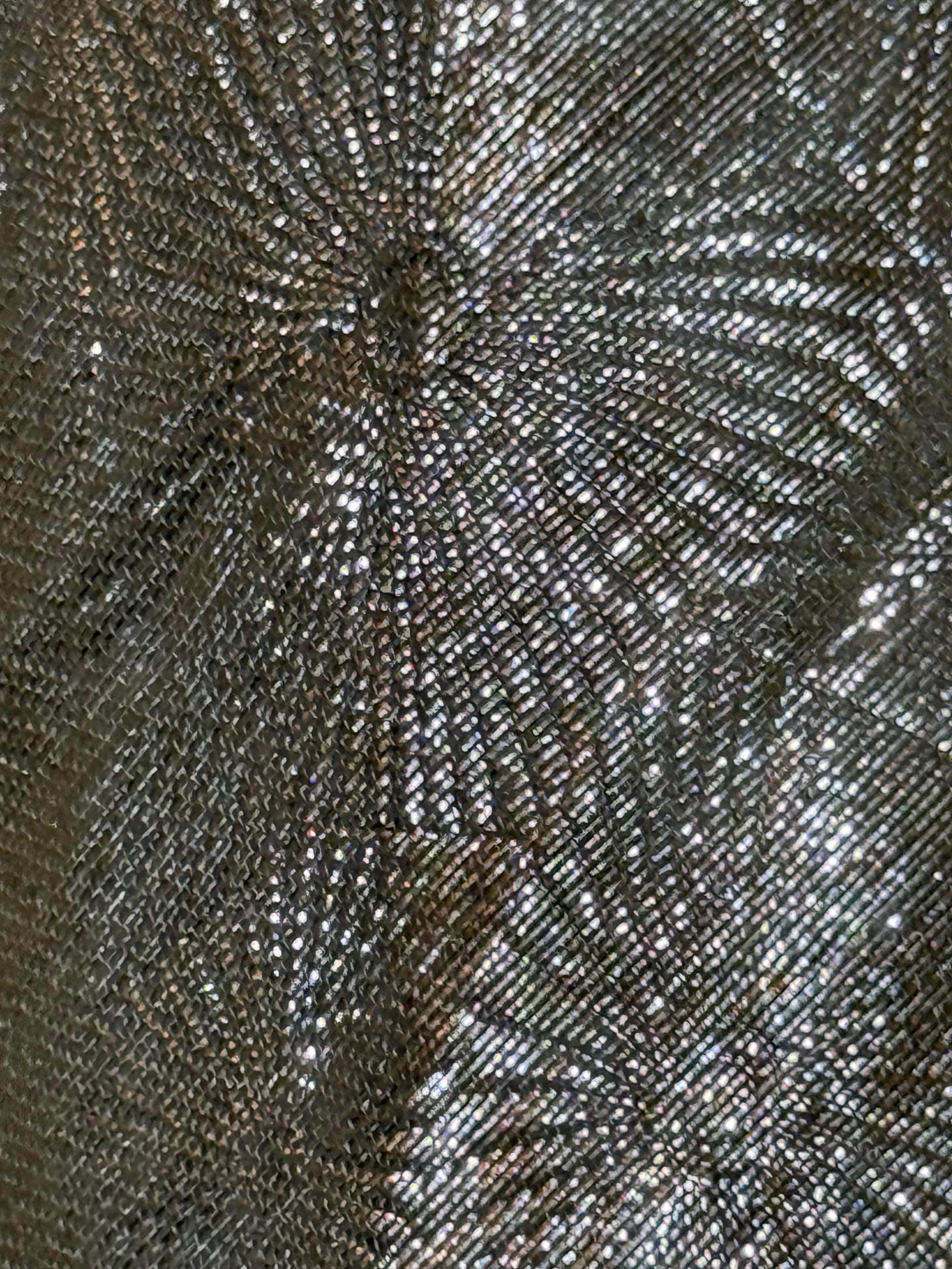 Magnifique robe sans bretelles de la fin des années 1940 avec jupe complète en tissu Silver Sunburst Weave en vente 8