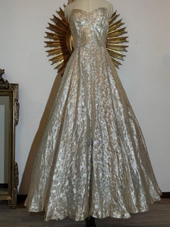 Gorgeous Late 1940s Strapless Sunburst Weave Silver Lame Gown w Full Skirt
