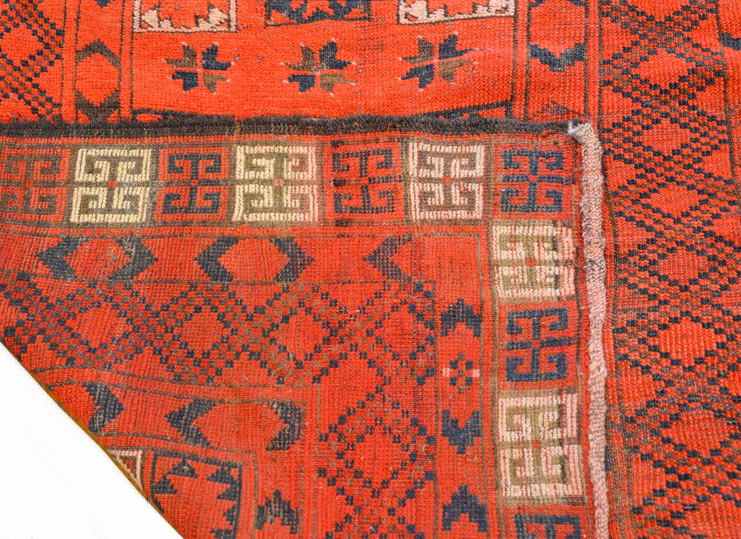 Gorgeous Early 20th Century Ersari Rug For Sale 2