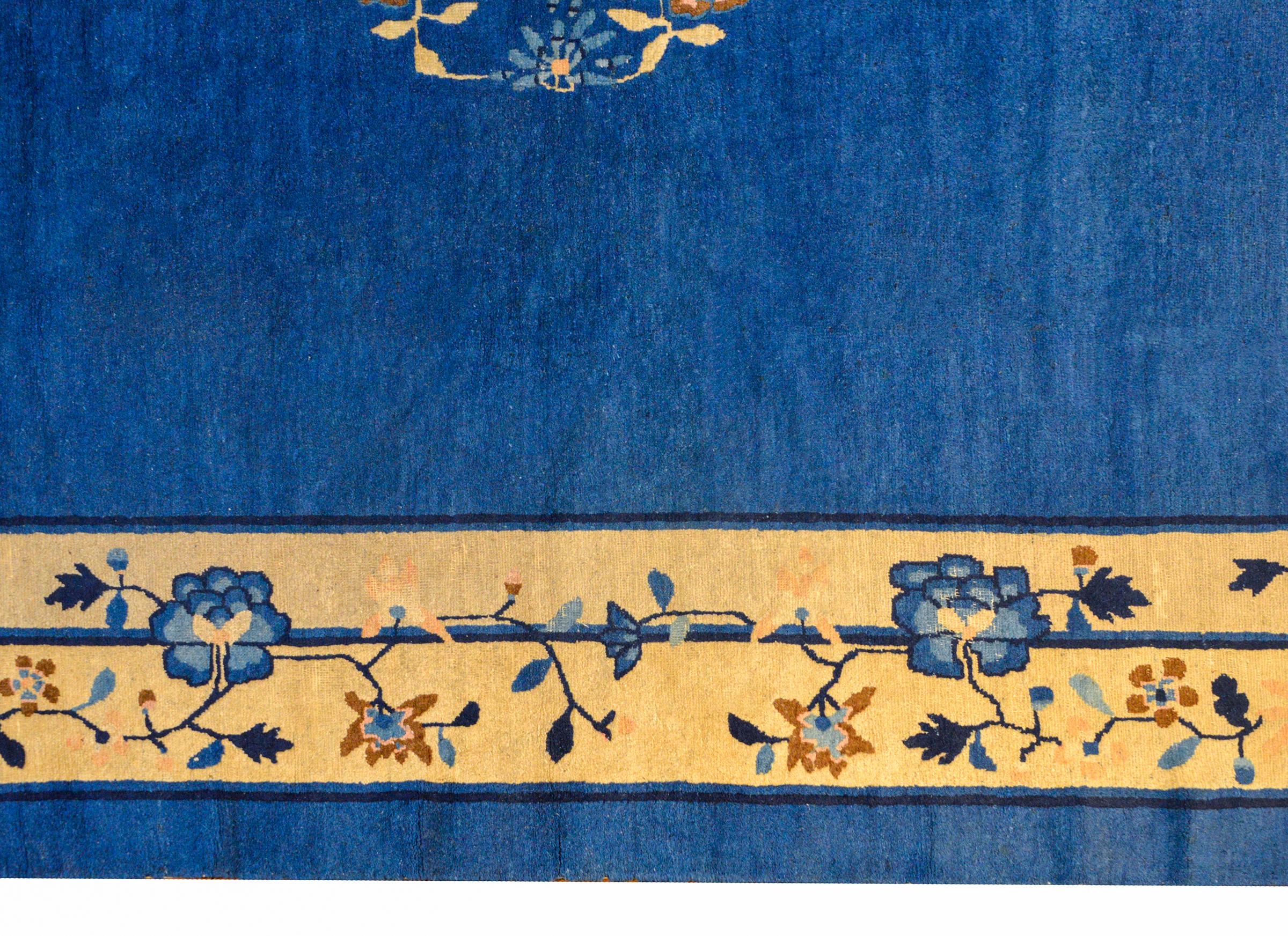 19th Century Gorgeous Early 20th Century Peking Rug For Sale