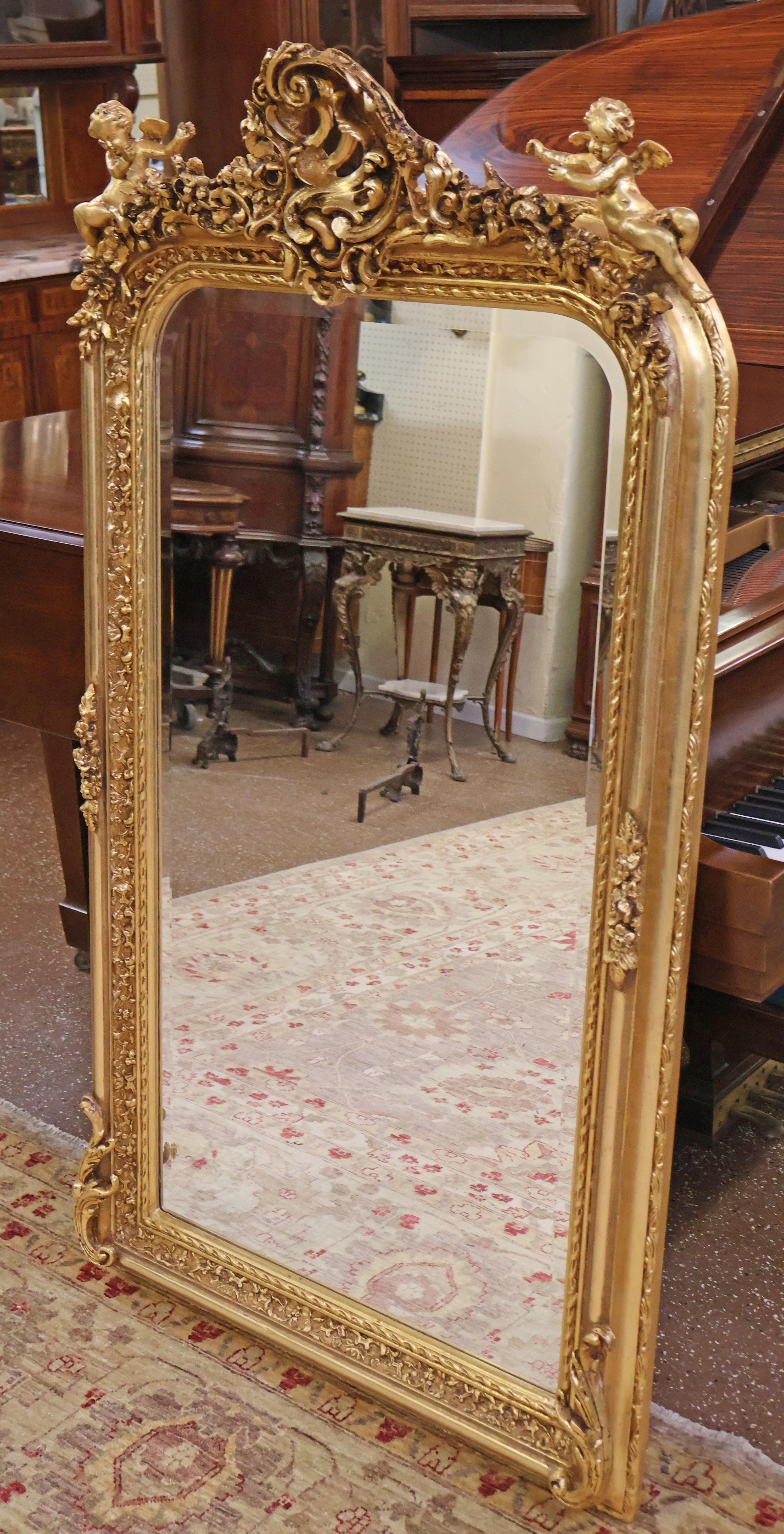 Gorgeous Louis XV Französisch Stil Gold Cherub abgeschrägten Spiegel (Vergoldetes Holz) im Angebot