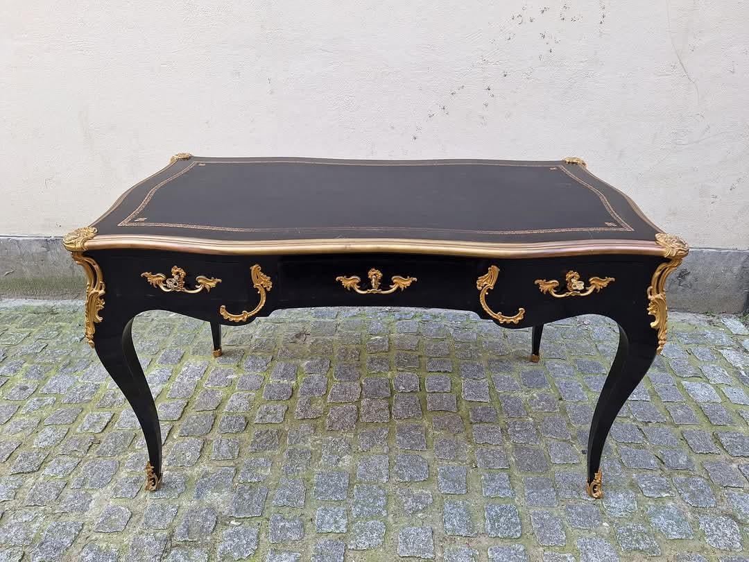 Magnifique bureau plat de style Louis XV, en bronze doré, monté sur bronze doré, bureau plat, bureau d'écriture ! Bon état - En vente à Antwerp, BE