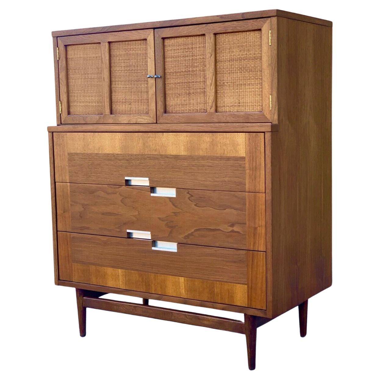 Gorgeous MCM Mid-Century Modern American of Martinsville Accord Highboy Dresser