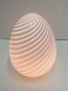 Gorgeous Medium Sized Murano Egg Table Lamp