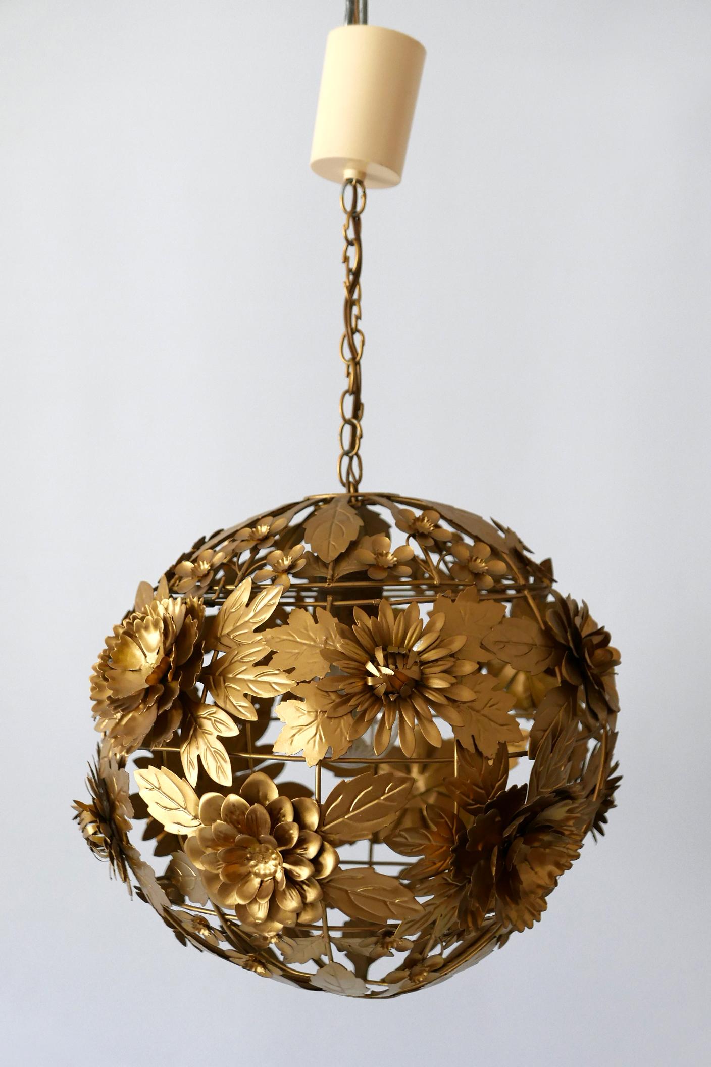 Gorgeous Mid-Century Modern Gilt Metal Floral Pendant Lamp, Germany, 1960s 9