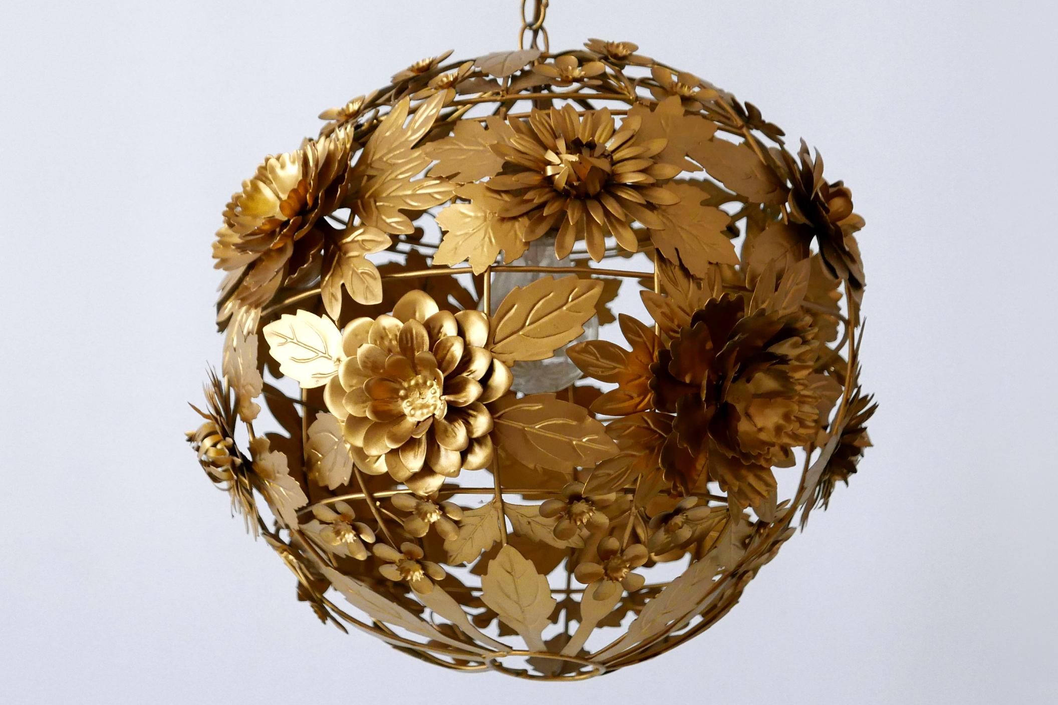 Mid-20th Century Gorgeous Mid-Century Modern Gilt Metal Floral Pendant Lamp, Germany, 1960s