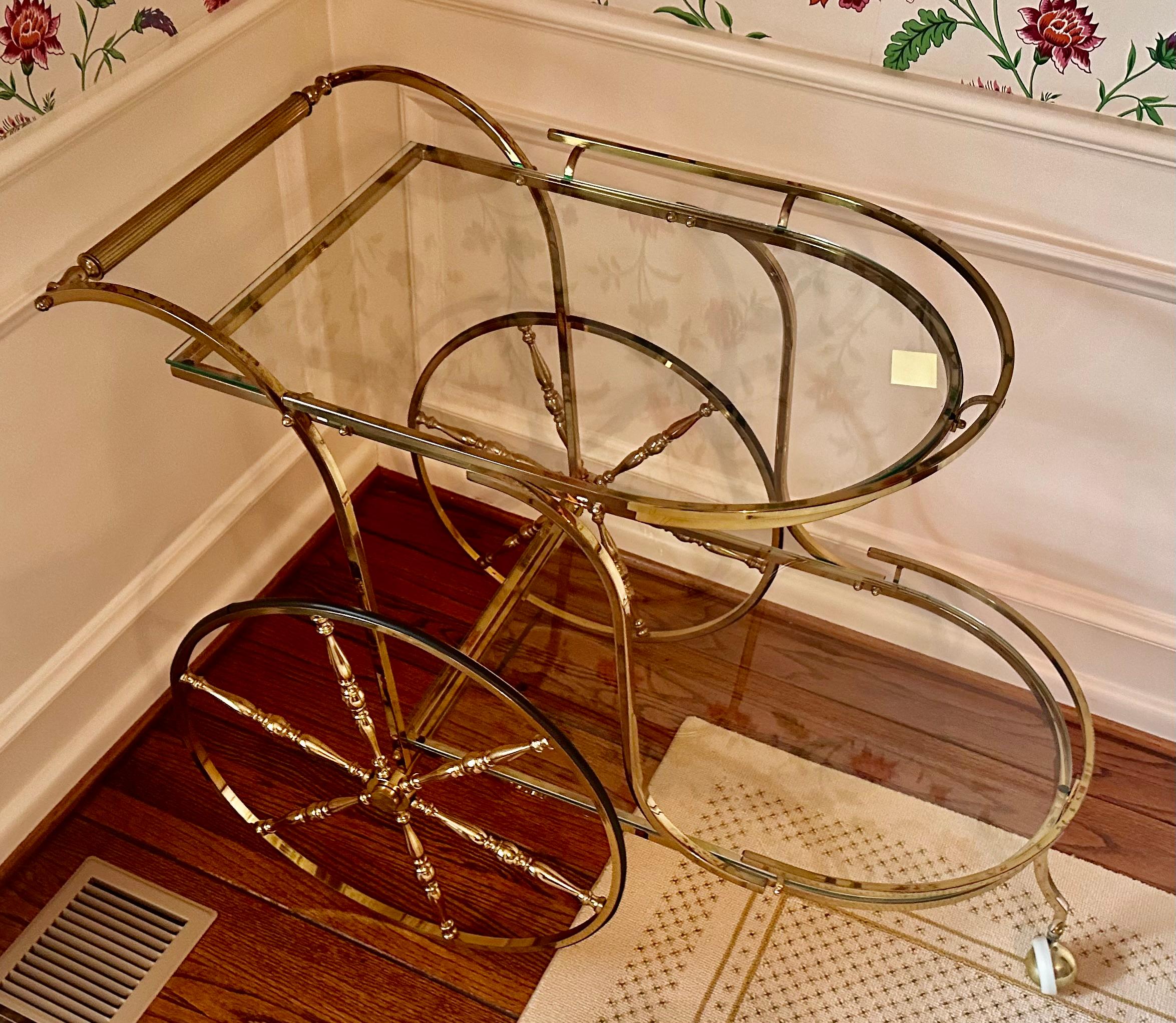 Français Magnifique chariot de cocktail de style Maison Jansen, mi-siècle moderne en vente