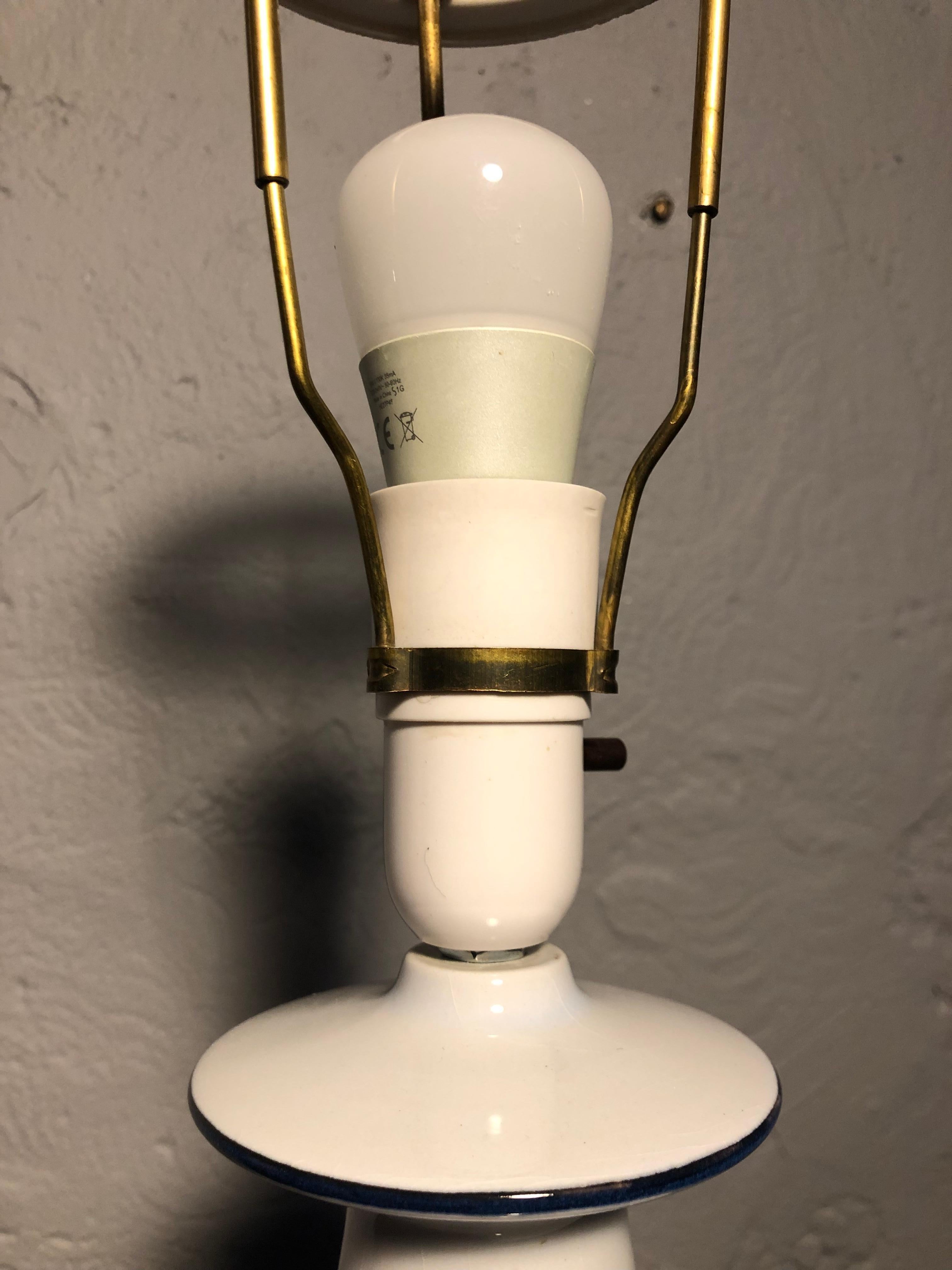 Gorgeous Mid-Century Pottery Table Lamp by Fog & Mørup 1