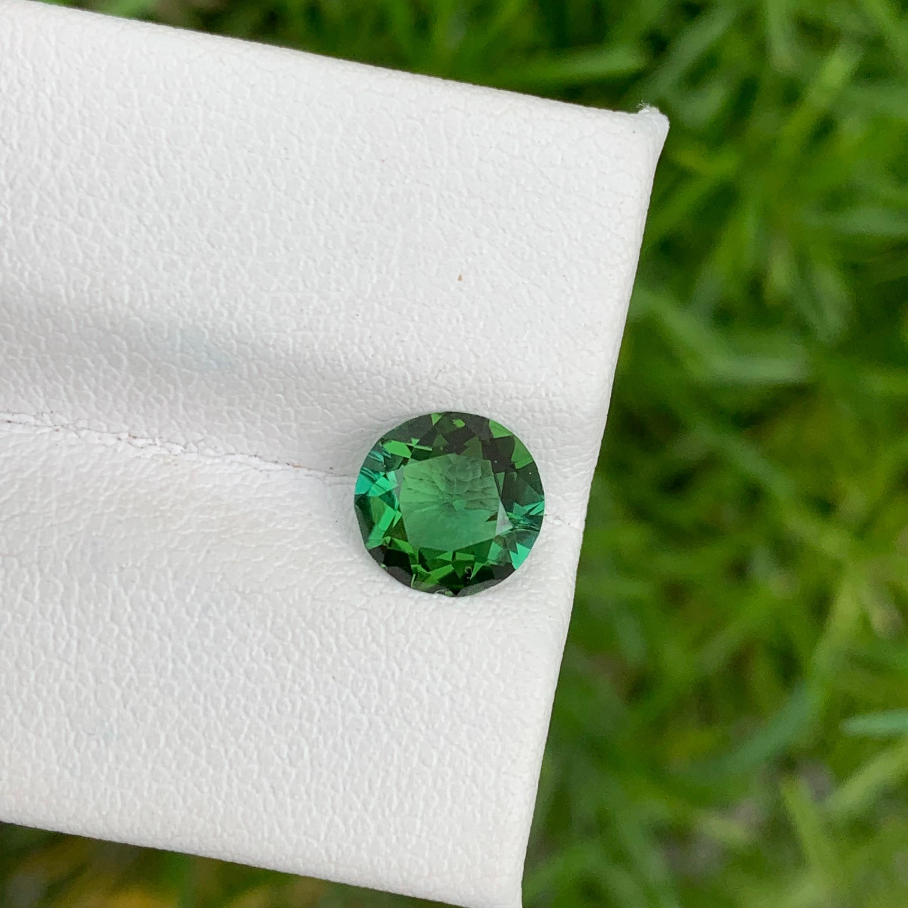 Superbe bague en tourmaline verte menthe de 1,40 carat, pierre précieuse taille ronde en vente 5