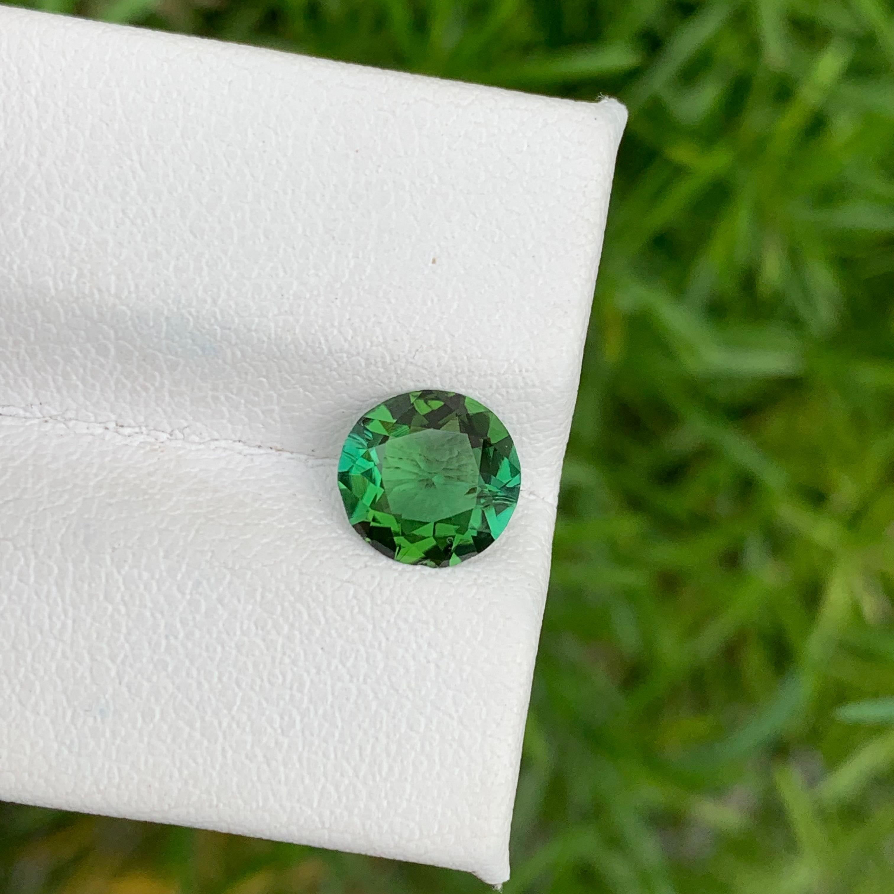 Superbe bague en tourmaline verte menthe de 1,40 carat, pierre précieuse taille ronde en vente 6