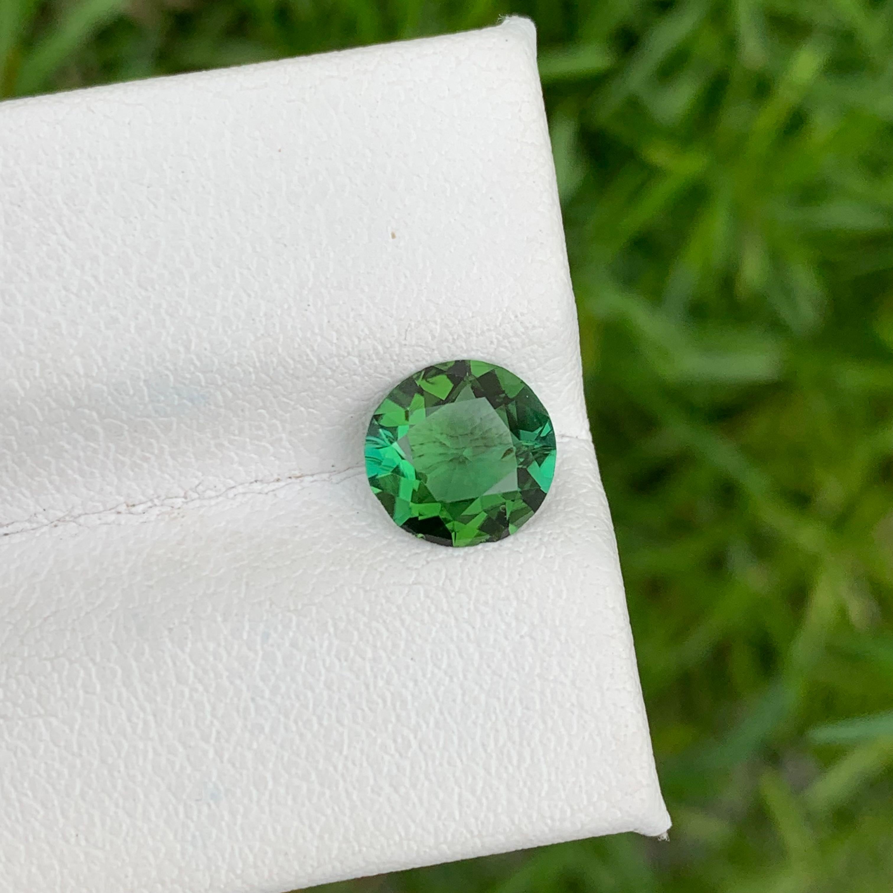 Superbe bague en tourmaline verte menthe de 1,40 carat, pierre précieuse taille ronde en vente 3