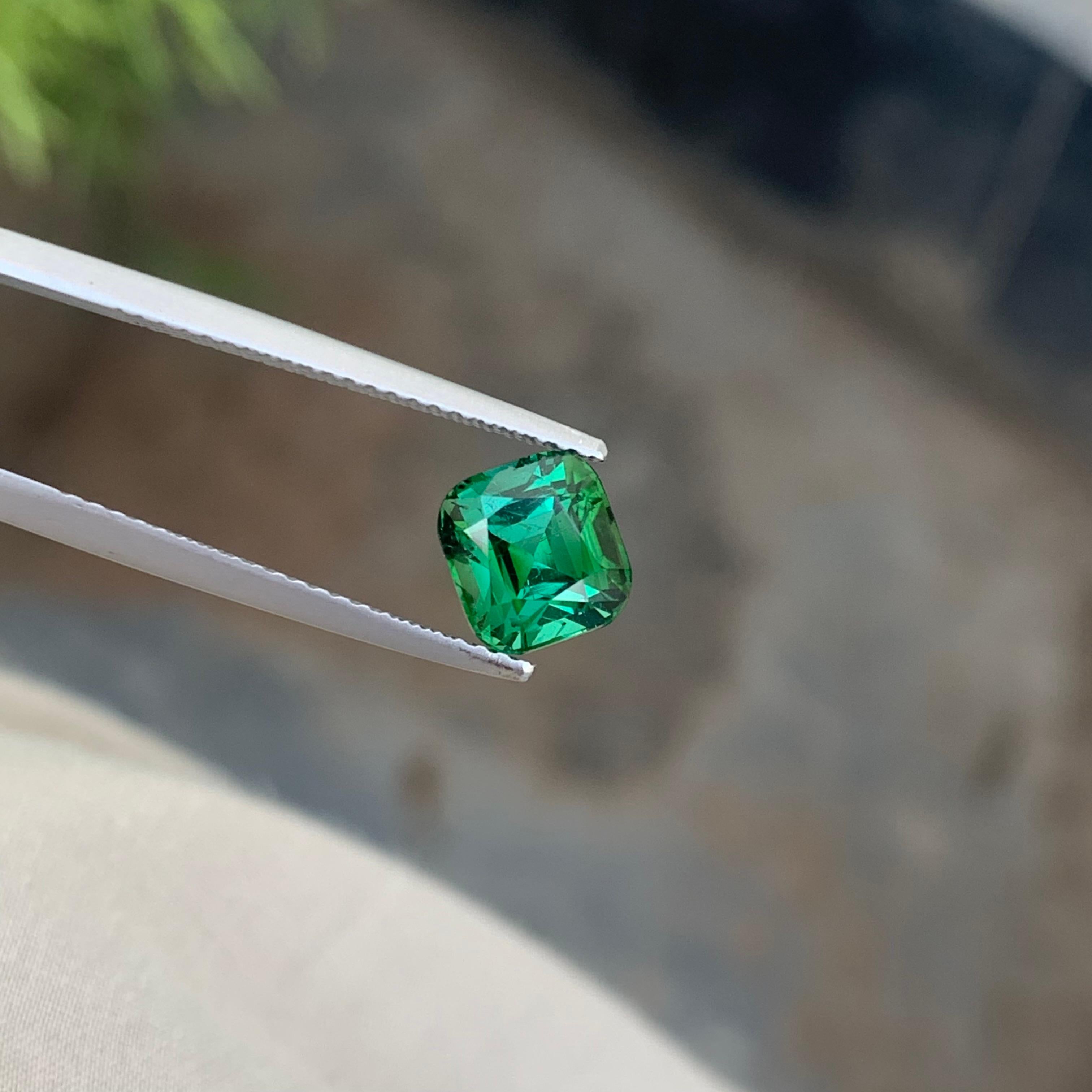 Women's or Men's Gorgeous Mint Green Loose Tourmaline Ring Gem 1.85 Carat Cushion Cut Gemstone For Sale