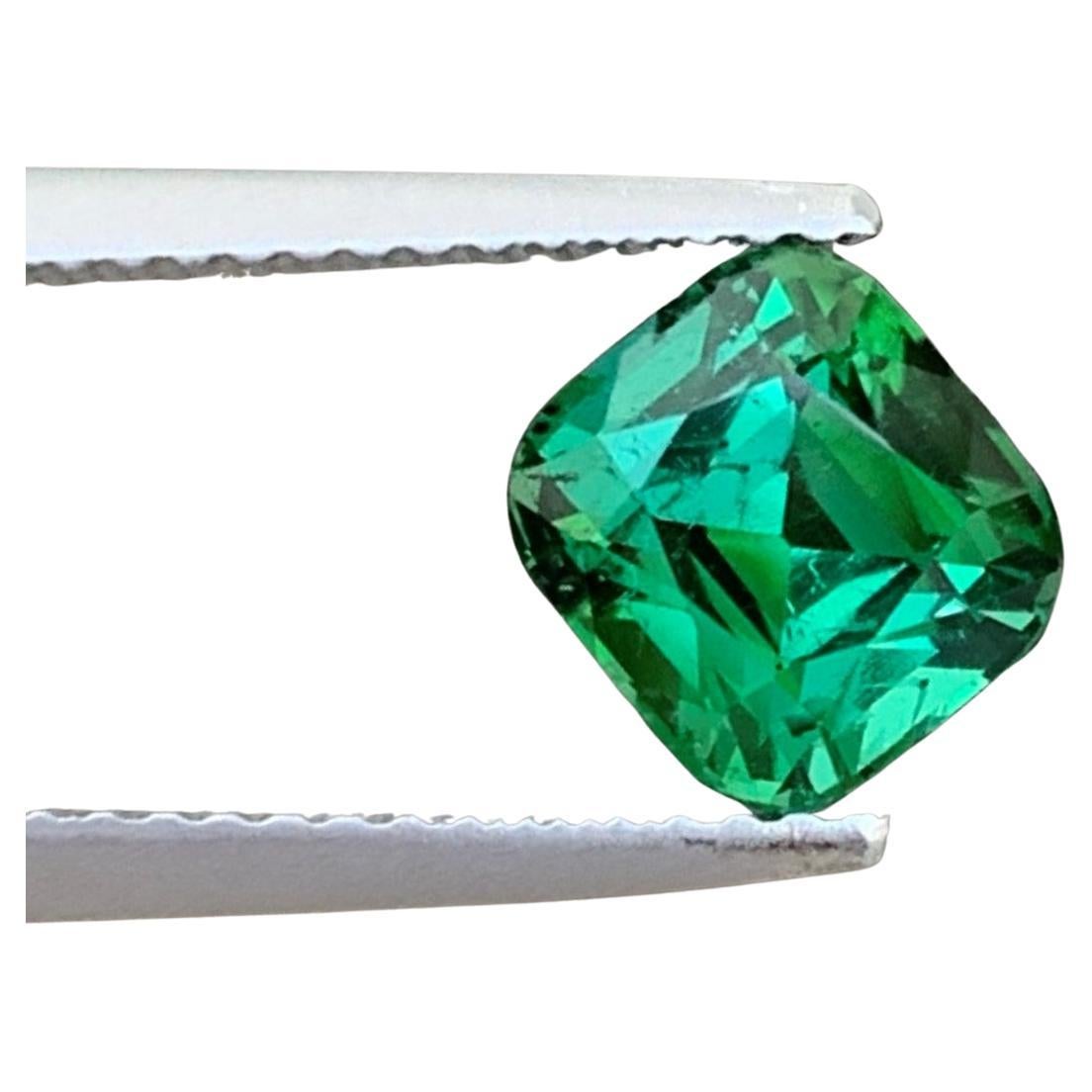 Gorgeous Mint Green Loose Tourmaline Ring Gem 1.85 Carat Cushion Cut Gemstone For Sale