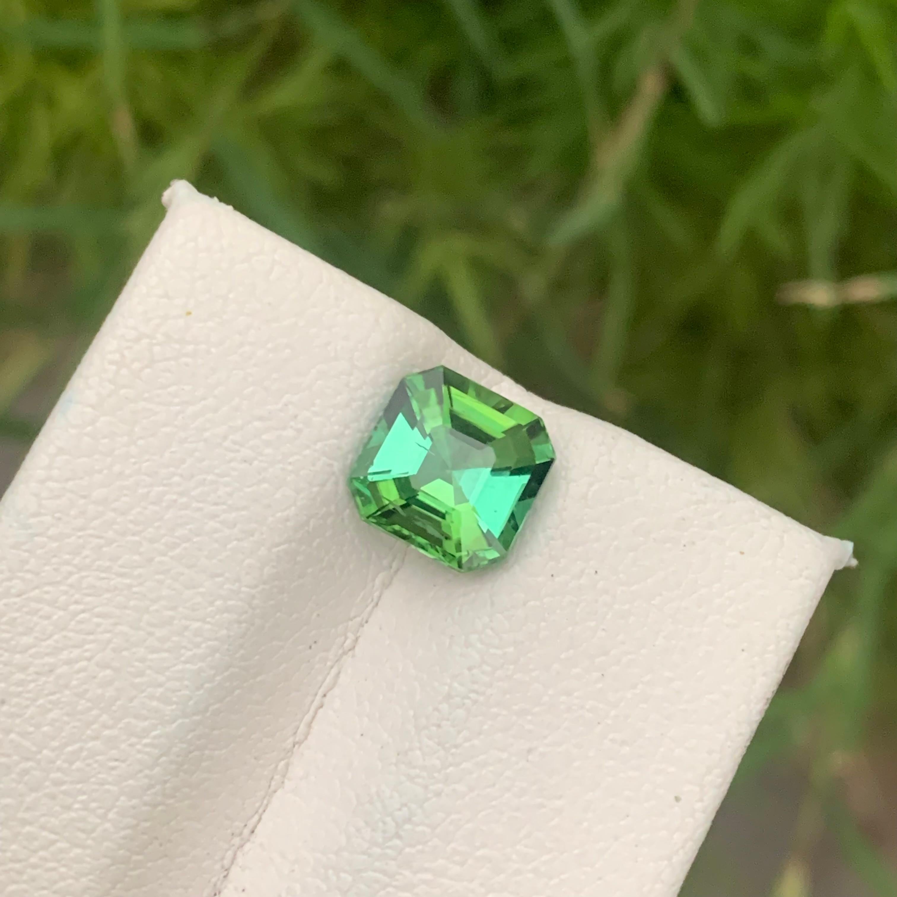 Gorgeous Mint Green Loose Tourmaline Ring Gem 2.15 Carat Asscher Cut Gemstone In New Condition In Peshawar, PK
