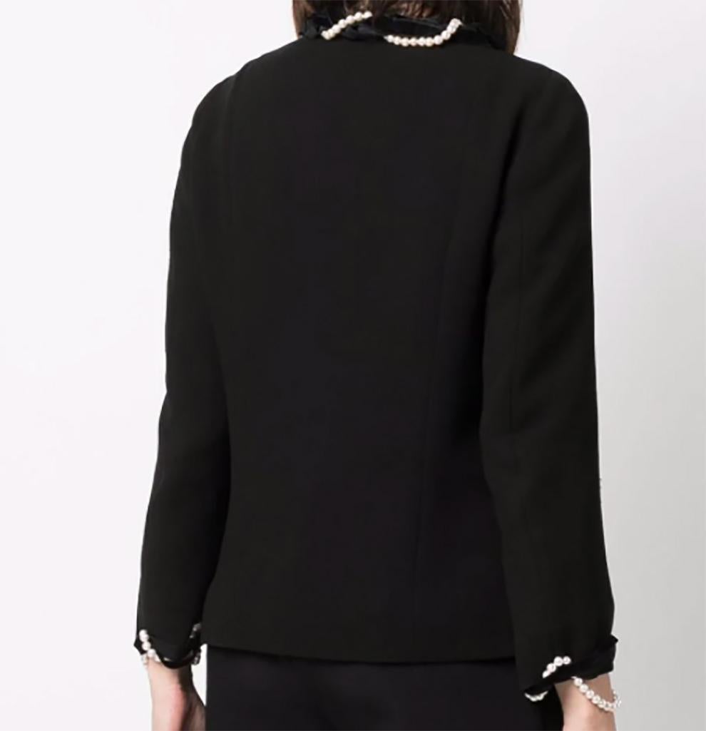 Gorgeous Moschino Black Jacket In Good Condition For Sale In Paris, FR