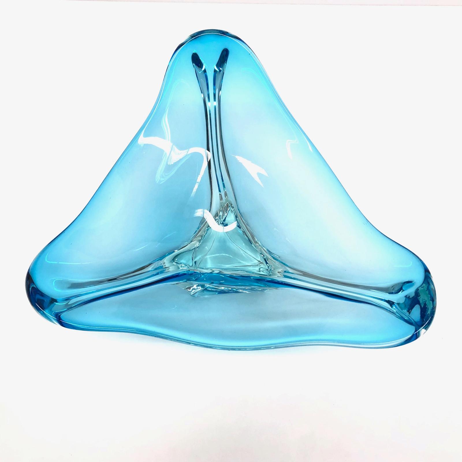 Gorgeous Murano Art Glass Sommerso Bowl Blue and Clear Vintage, Italy In Good Condition In Nuernberg, DE