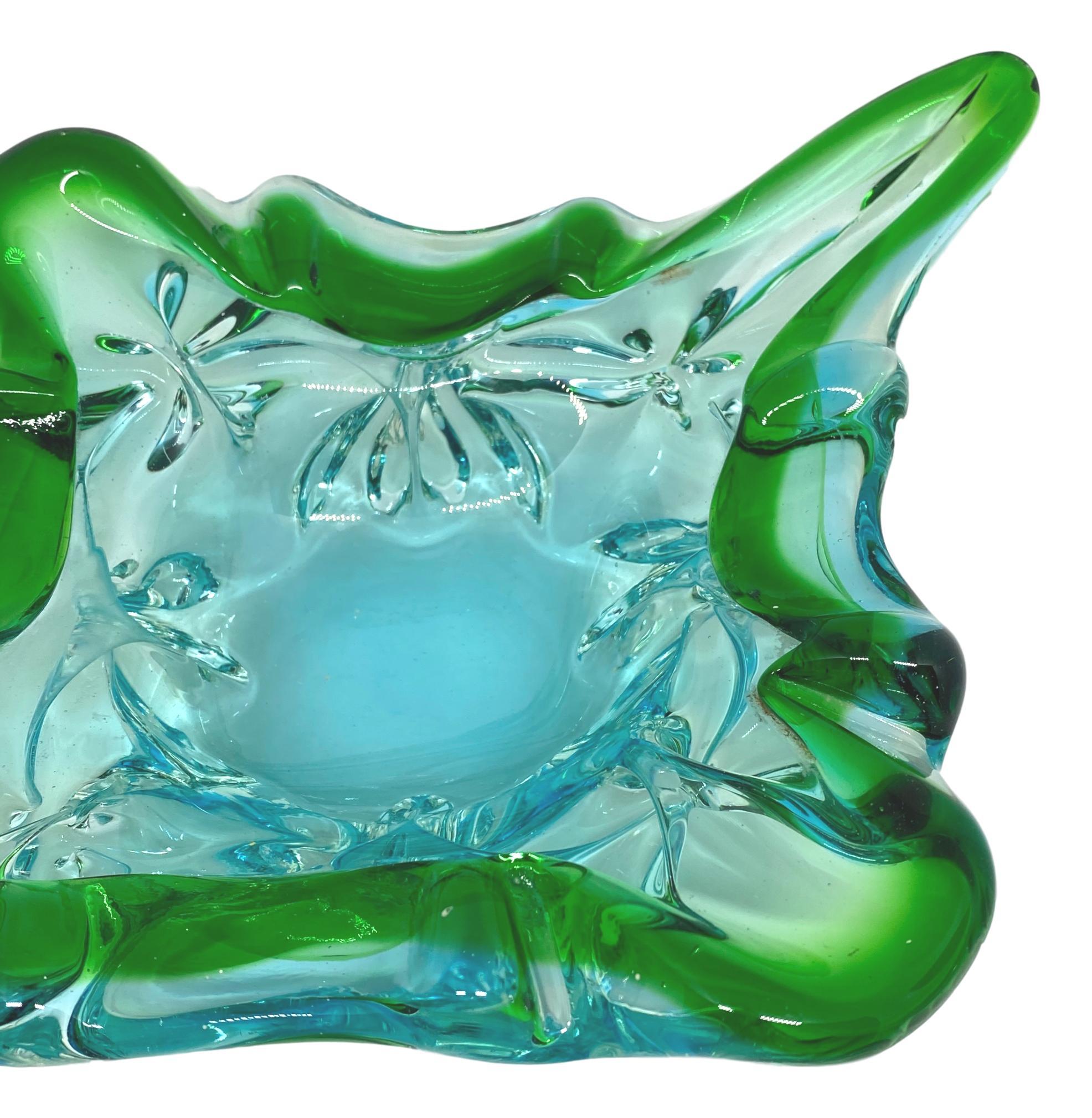 Gorgeous Murano Art Glass Sommerso Catchall Bowl Blue Green Clear Vintage, Italy In Good Condition In Nuernberg, DE